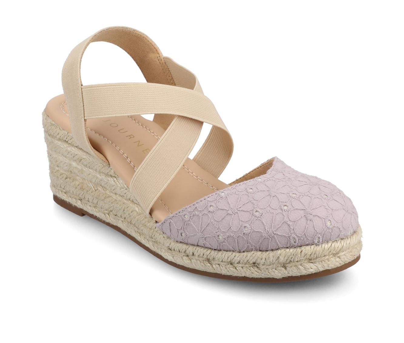 Women's Journee Collection Ashlee Wedges