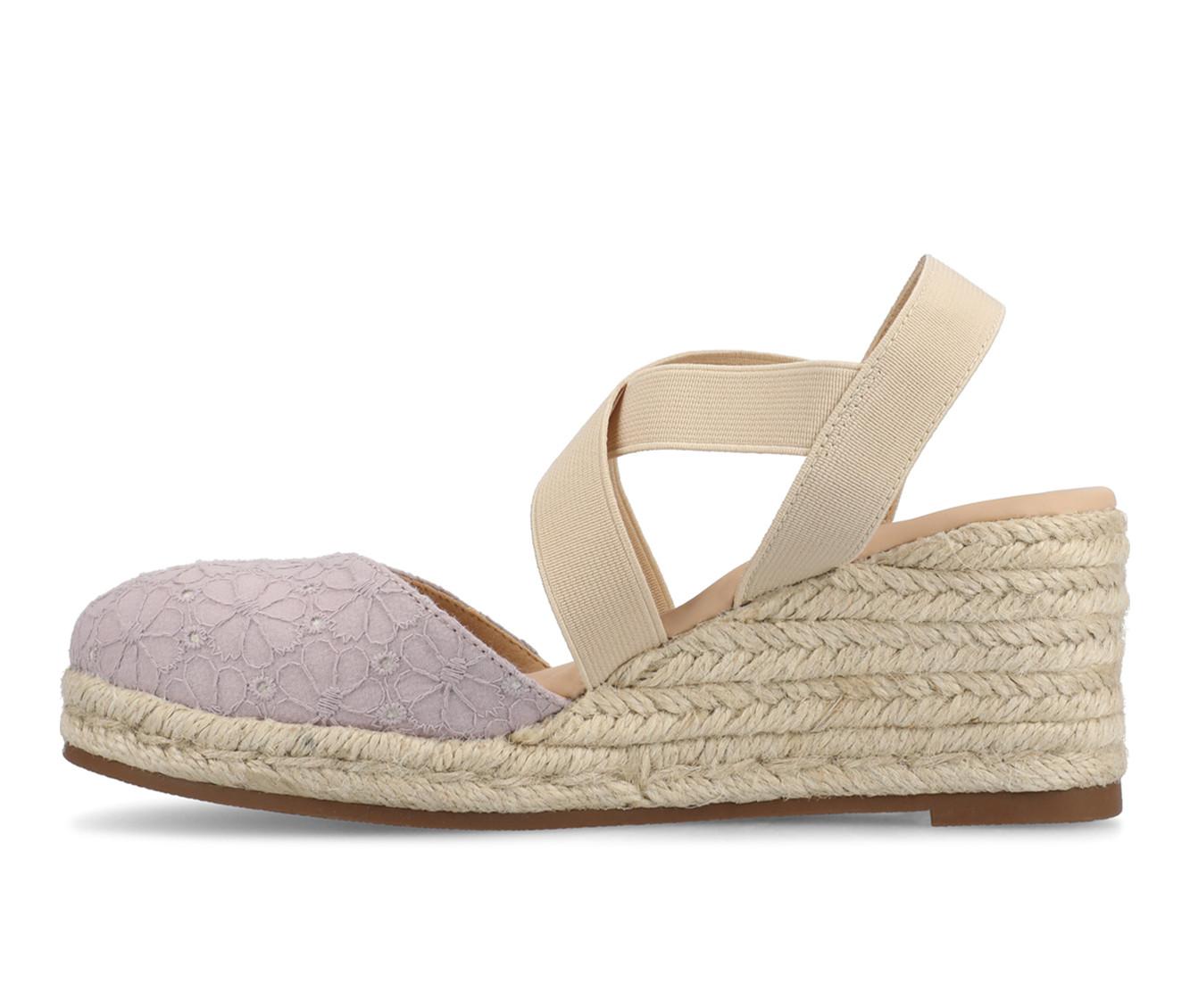Women's Journee Collection Ashlee Wedges
