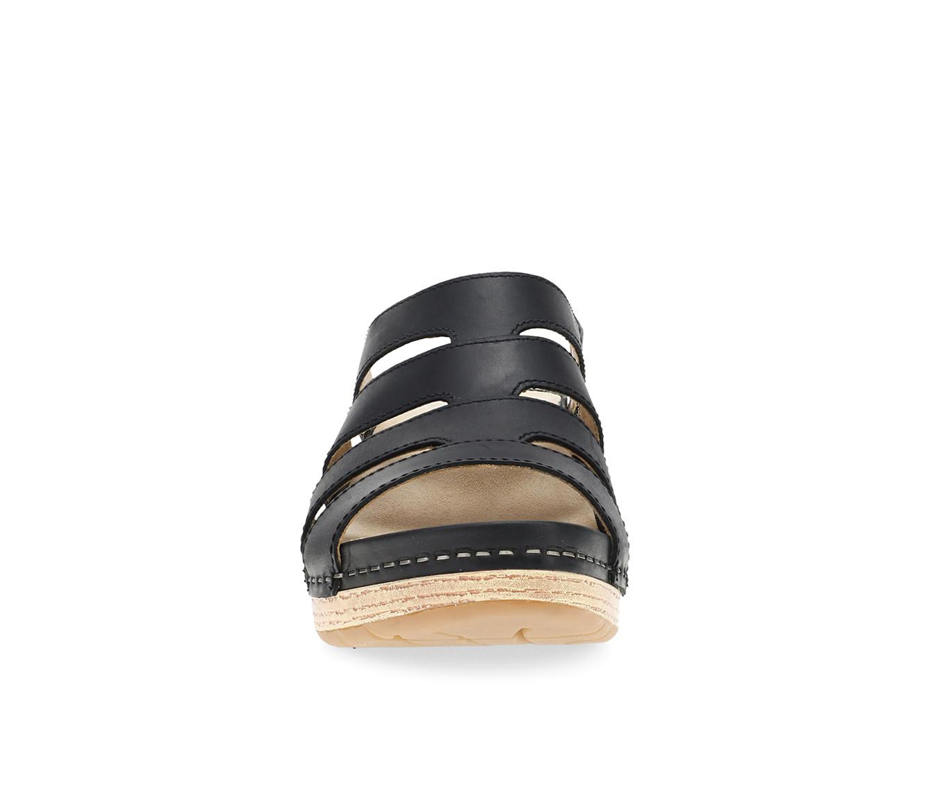 Women's Dansko Lyndi Clogs