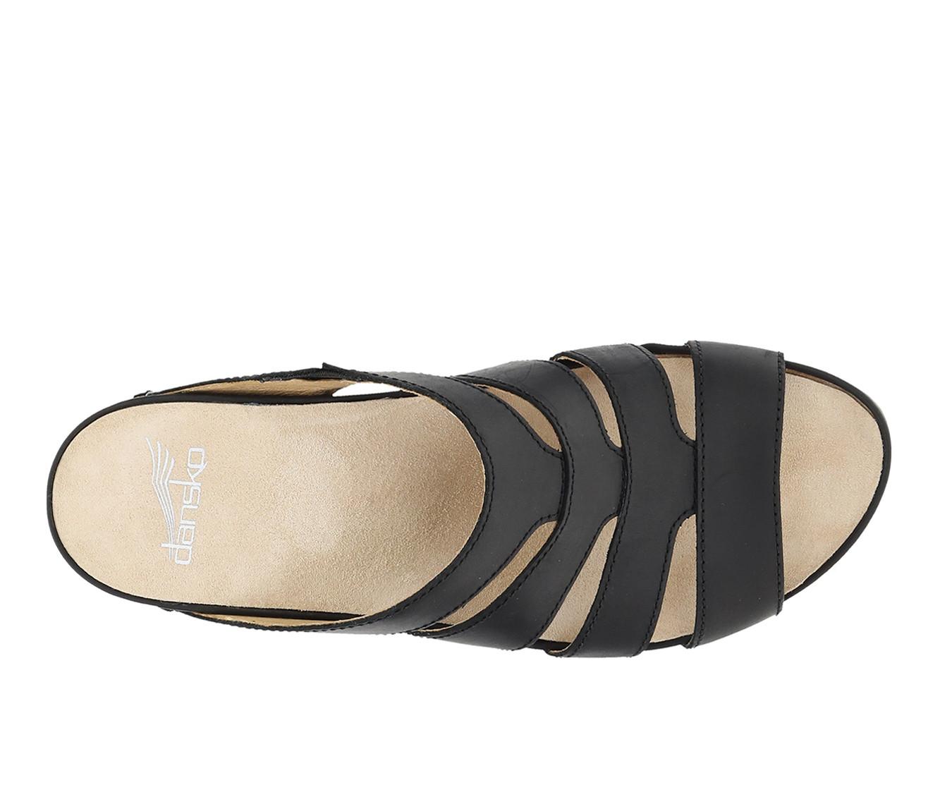 Women's Dansko Lyndi Clogs