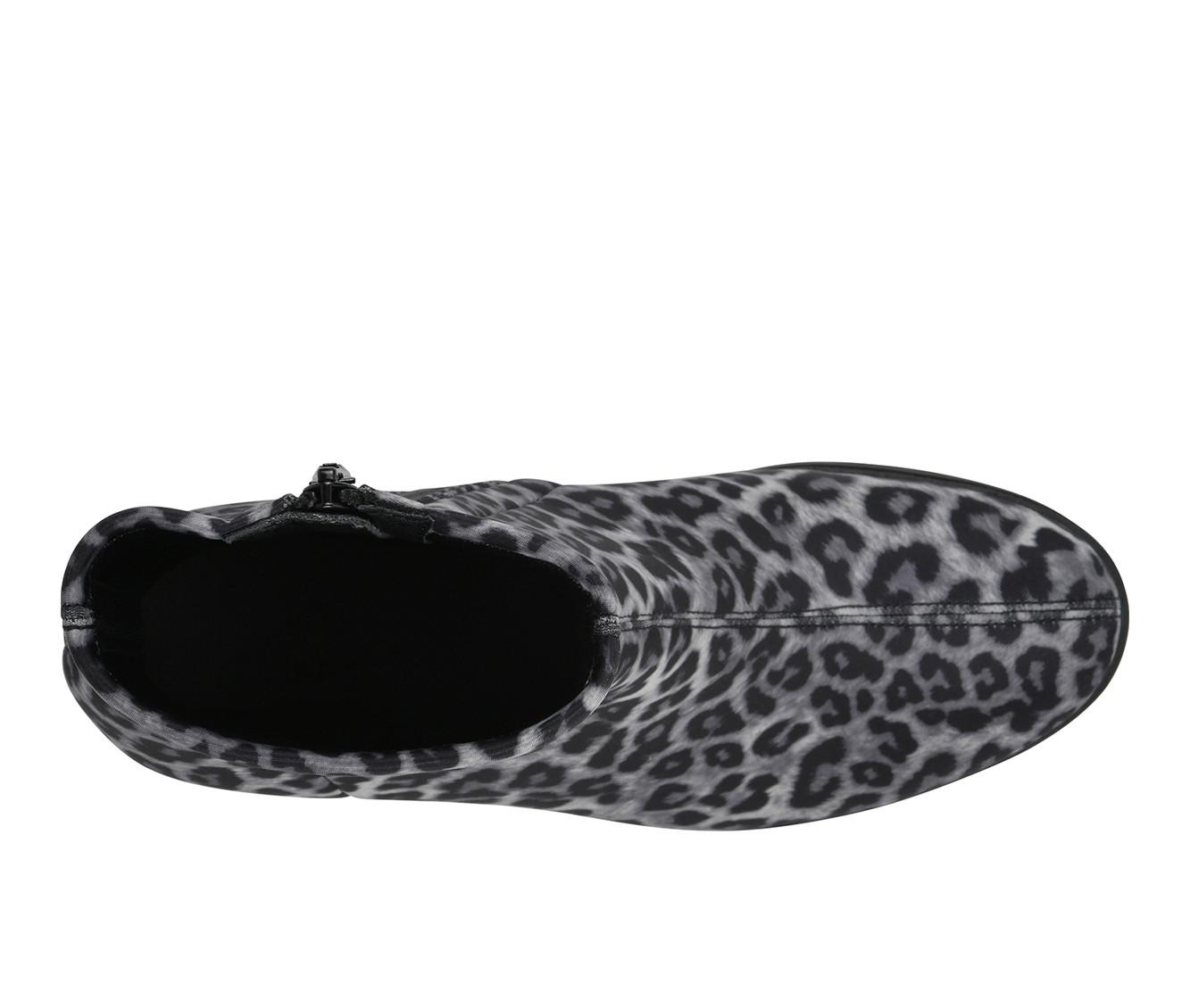 Women's Cliffs by White Mountain Huda Booties