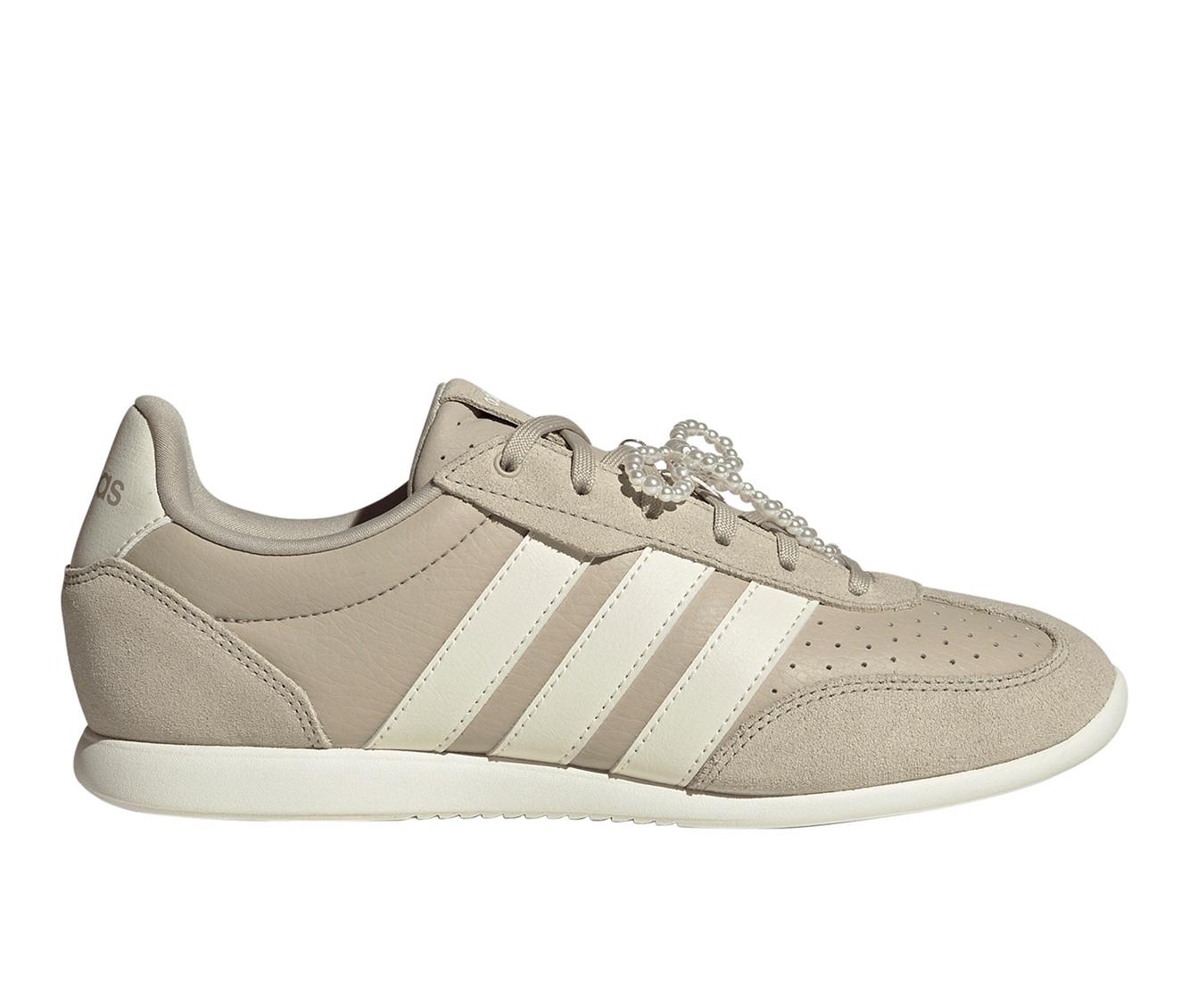 Women's Adidas Barreda Lo Sneakers