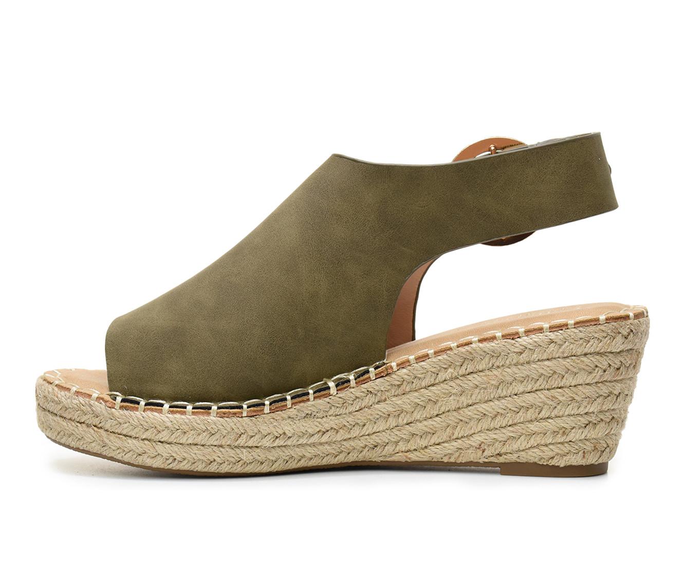 Catherine Malandrino Cirkly Wedges