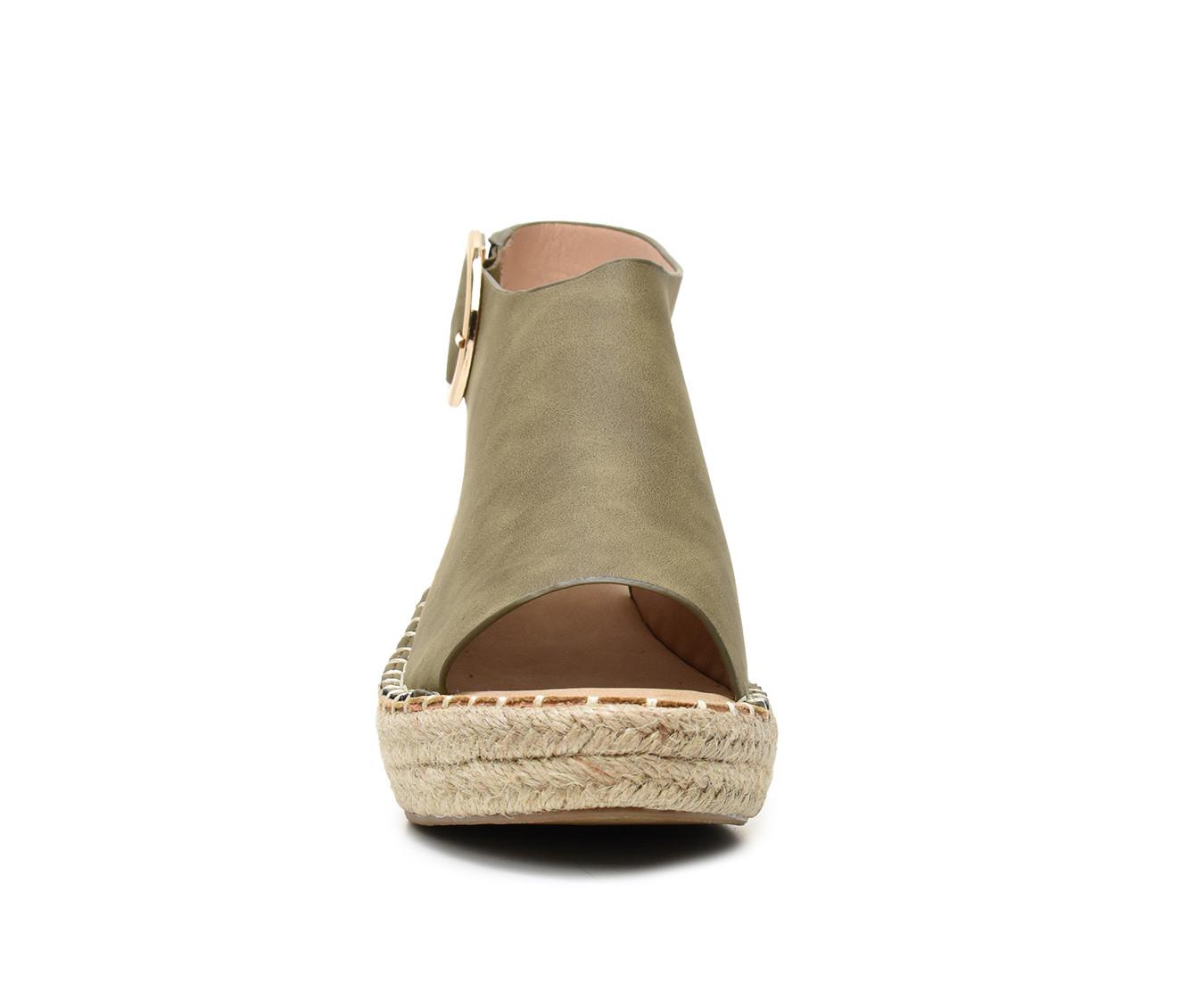 Catherine Malandrino Cirkly Wedges