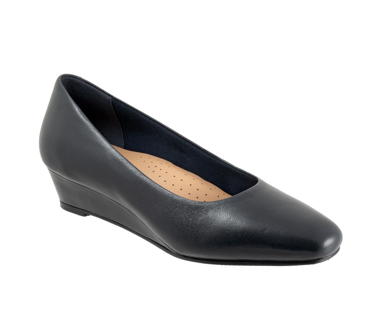 Women's Trotters Denisse Wedges