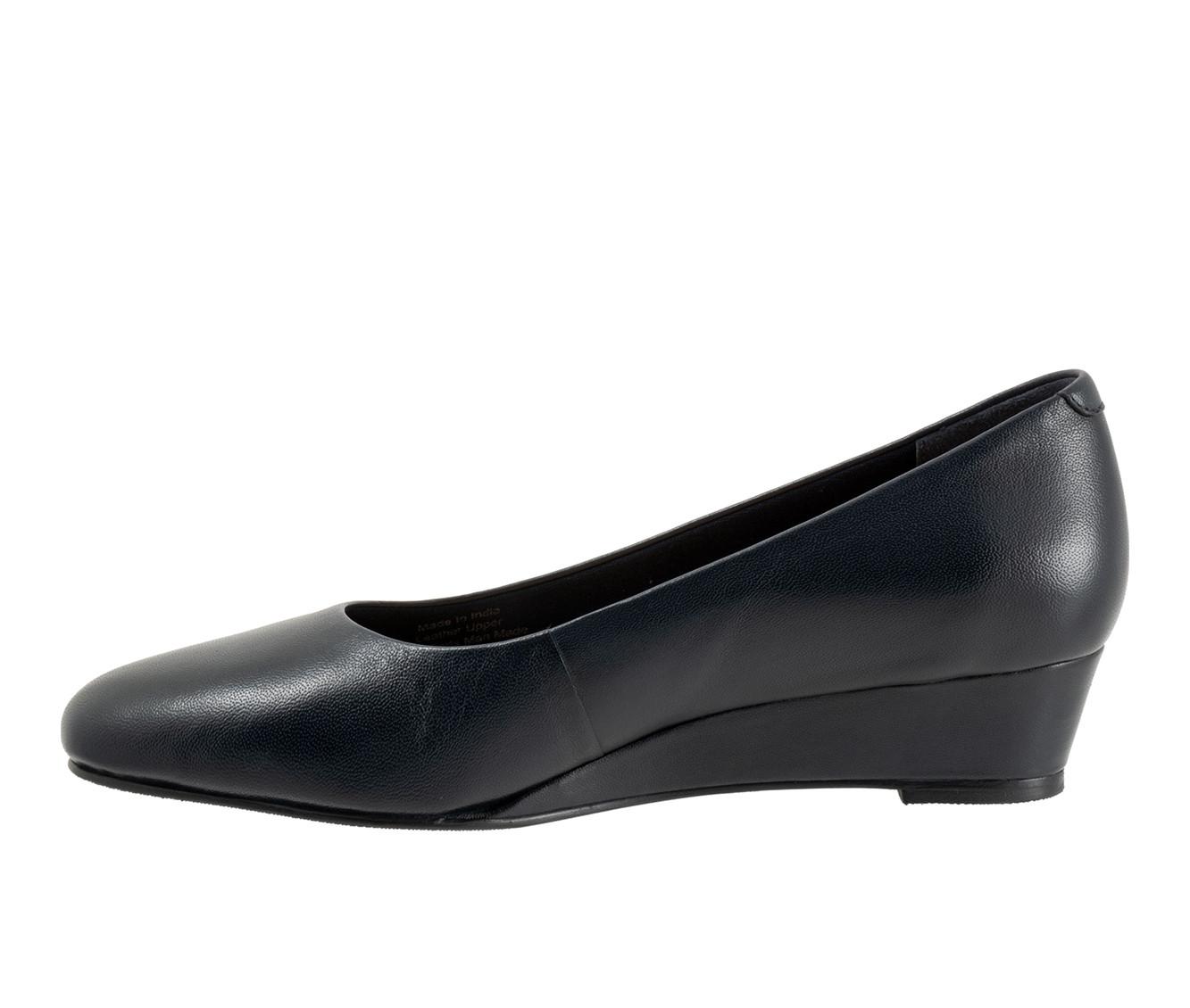 Women's Trotters Denisse Wedges