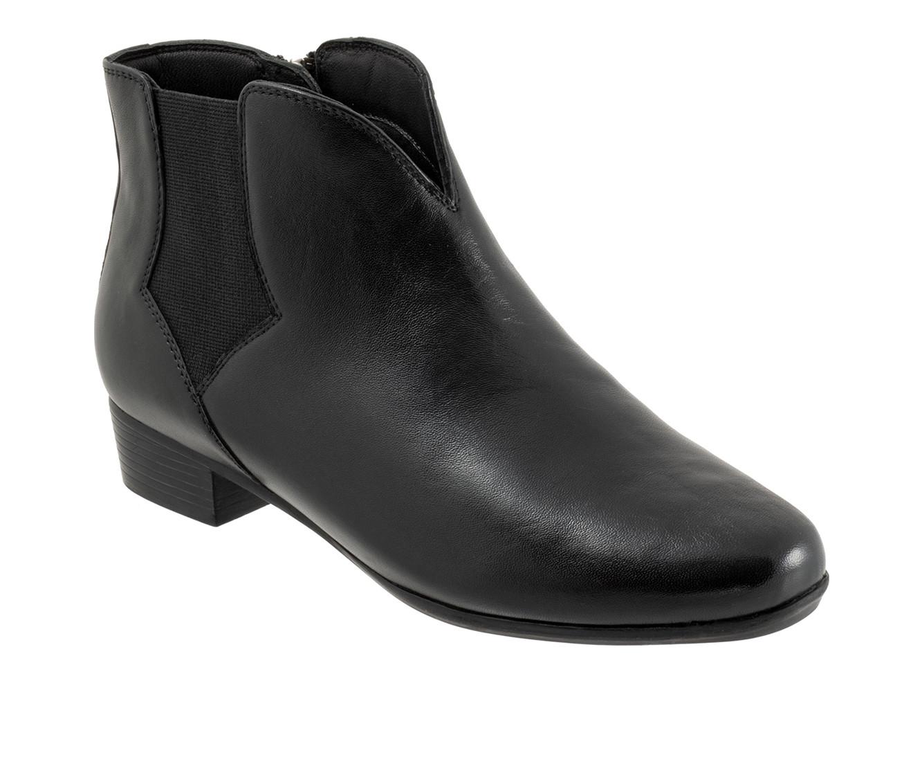 Women's Trotters Monroe Booties