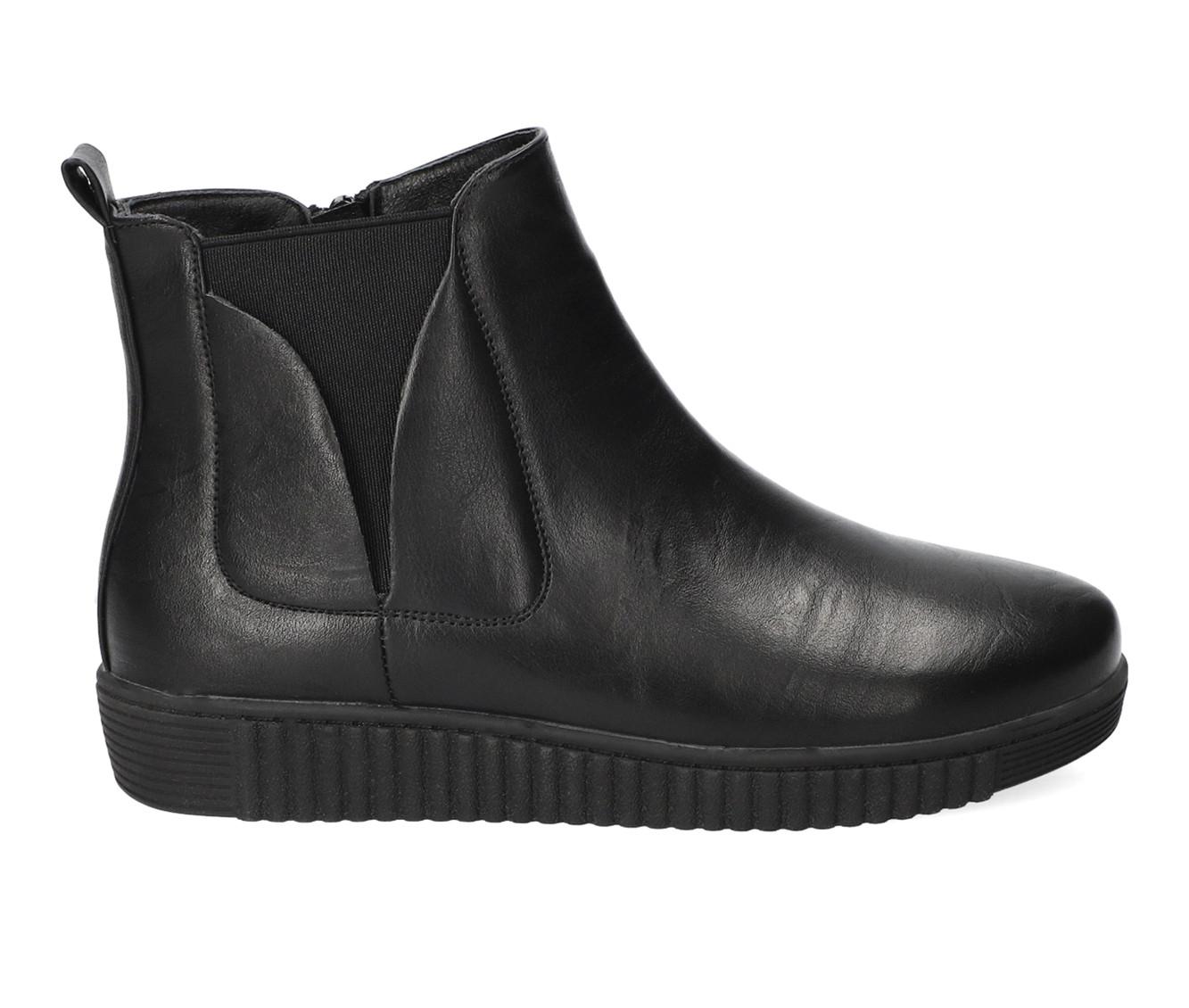 Easy Street Wyatt Booties