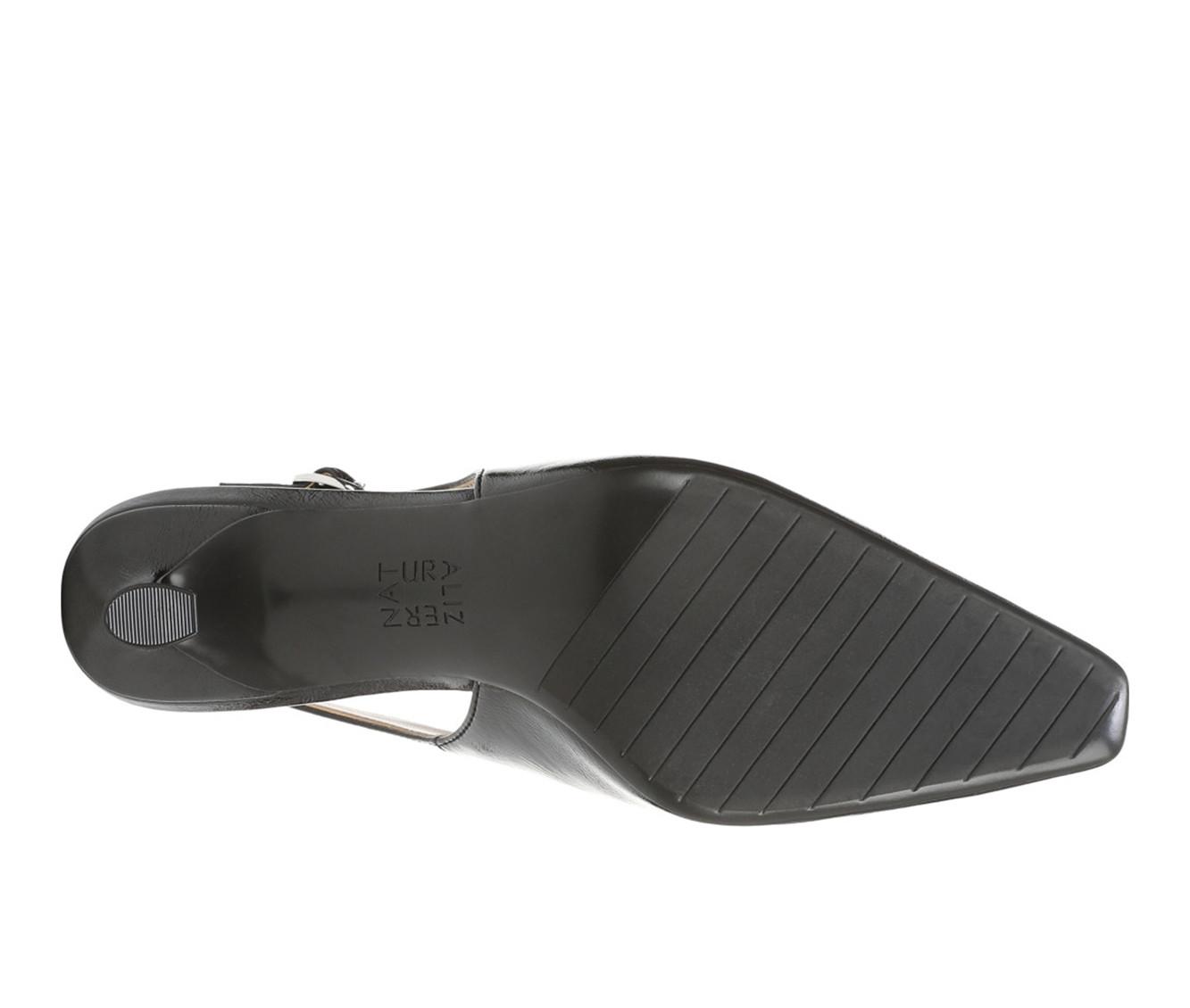 Women's Naturalizer Embry Pumps