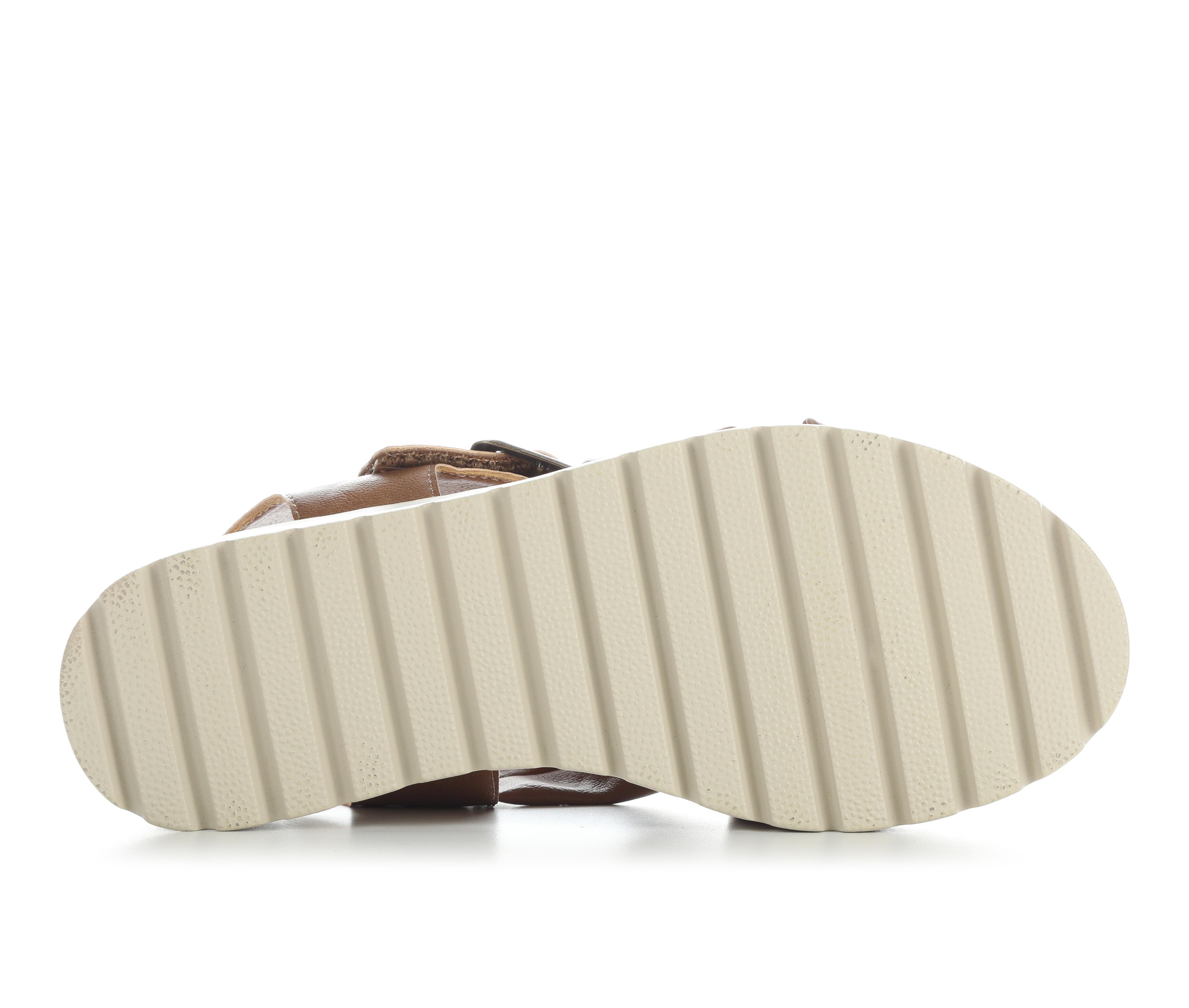Women's Vintage 7 Eight Harper Wedges | Shoe Station