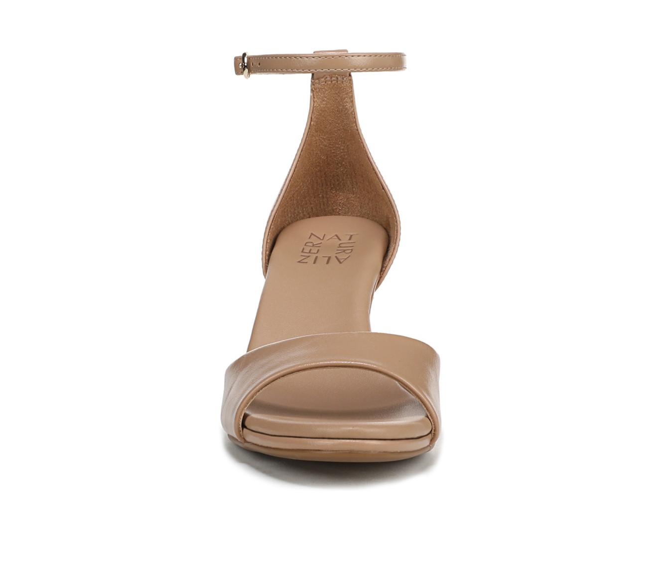 Women's Naturalizer Jules Pumps