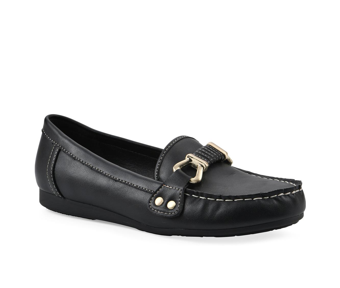 Women's White Mountain Wayside Loafers