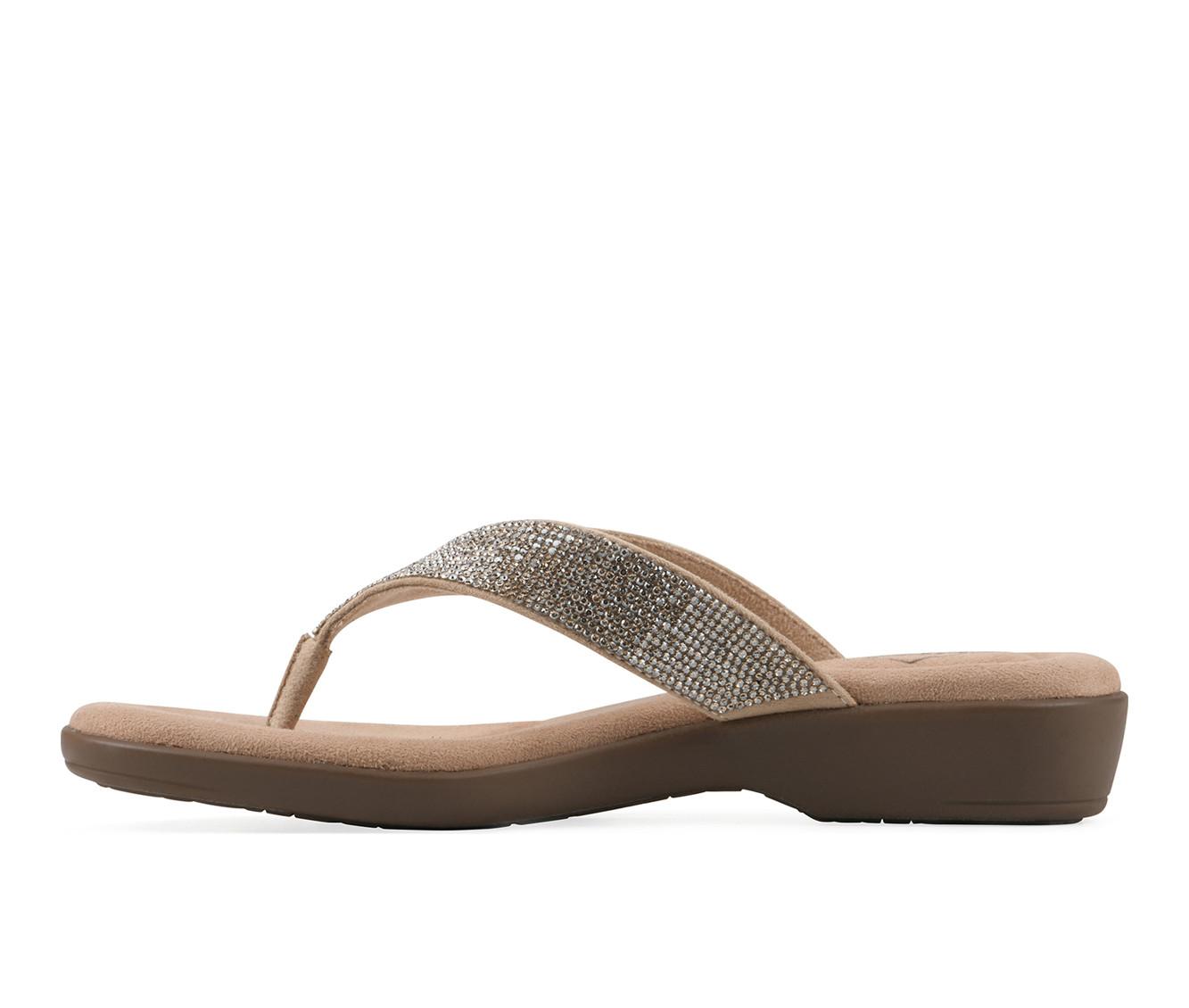 Women's Cliffs by White Mountain Becharm Flip-Flops