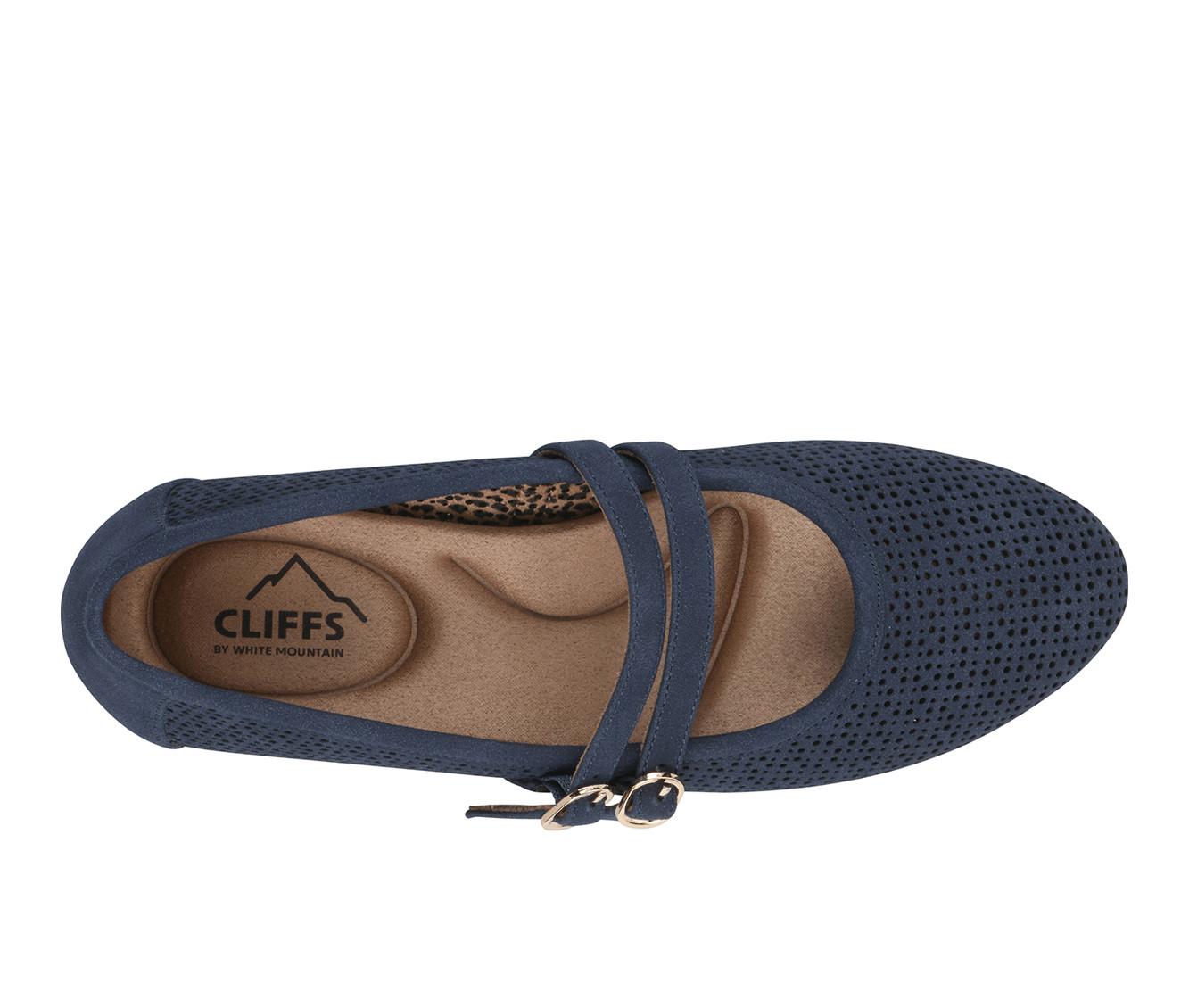 Women's Cliffs by White Mountain Rivian Flats
