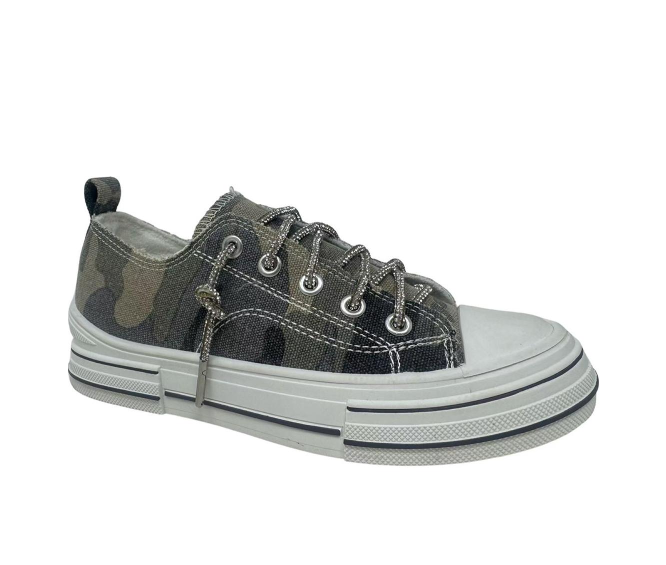 Women's Very G Aman Camo Sneakers