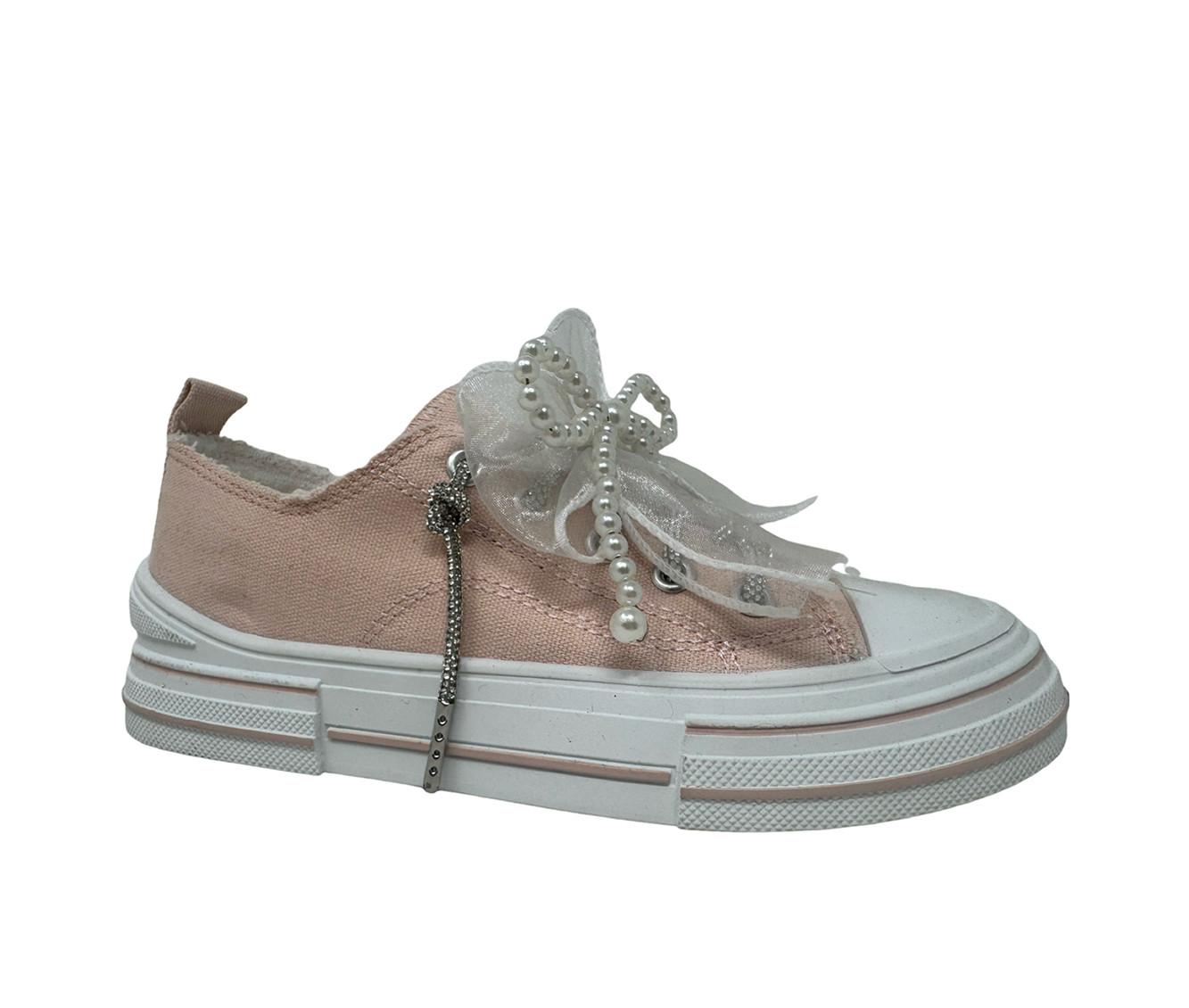 Women's Very G Aman Pearls Sneakers