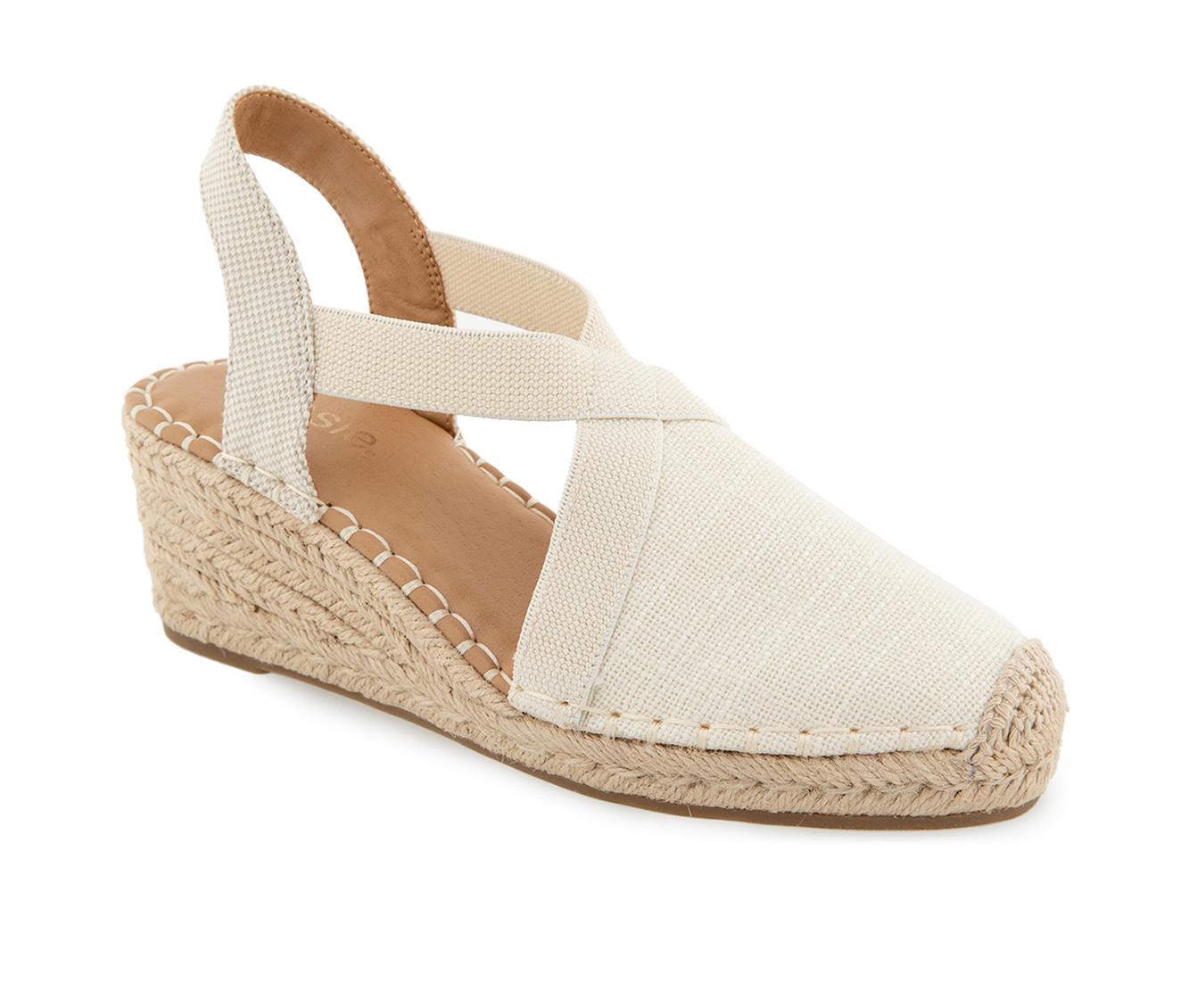 Women's KENSIE Davina Wedges