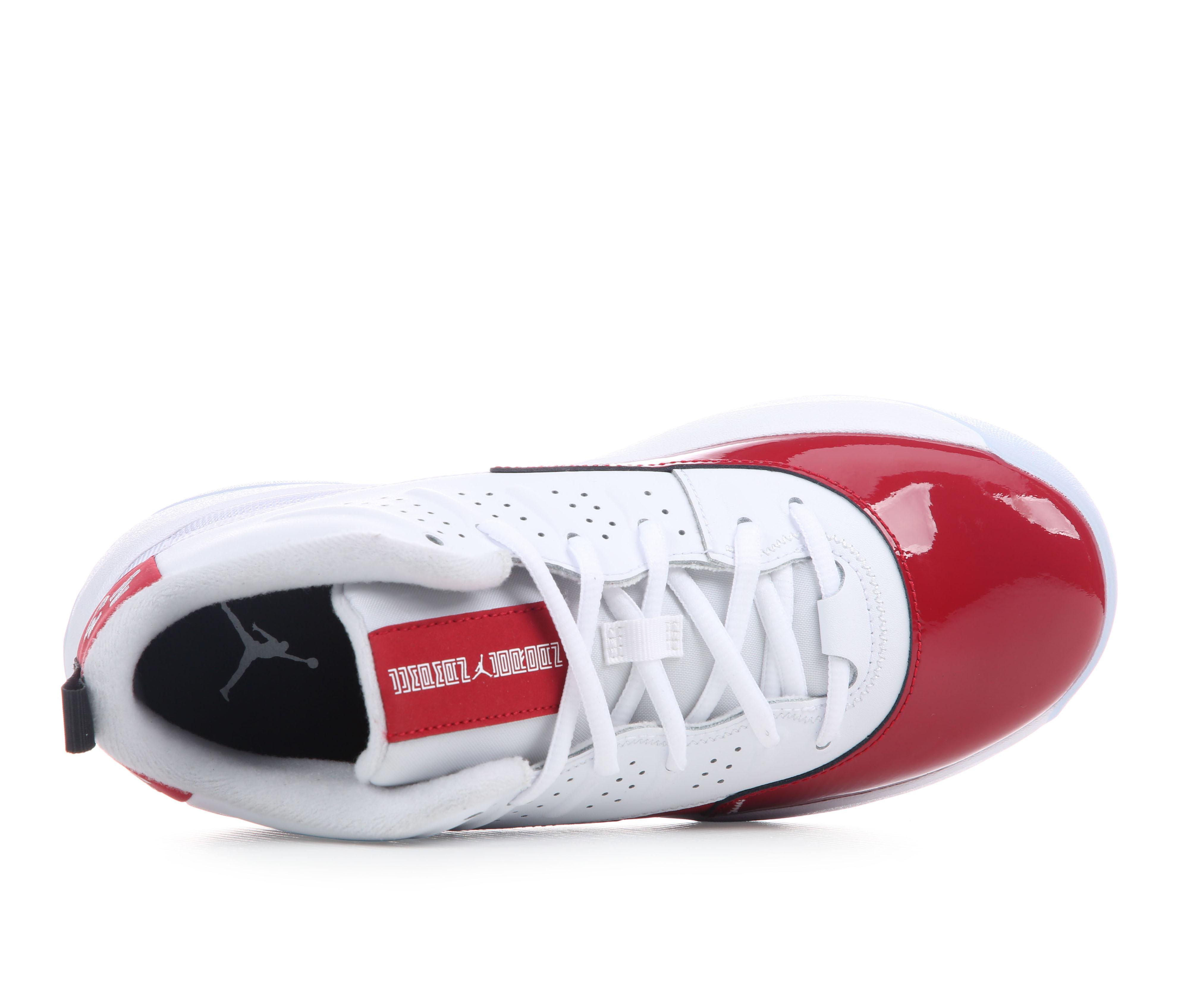 Boys' Jordan Big Kid Max Aura Basketball Shoes