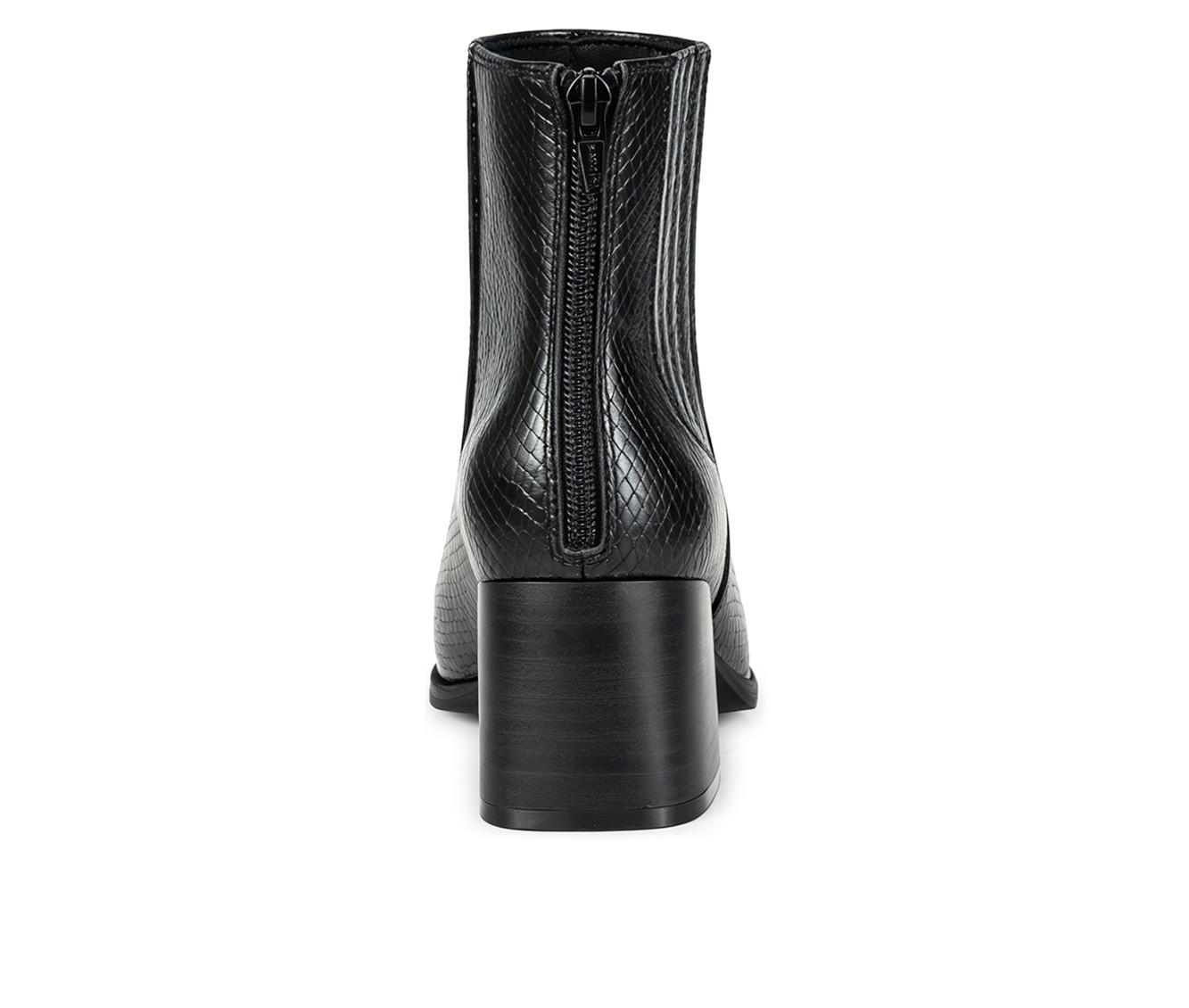 Women's Baretraps Biana Block Heel Booties