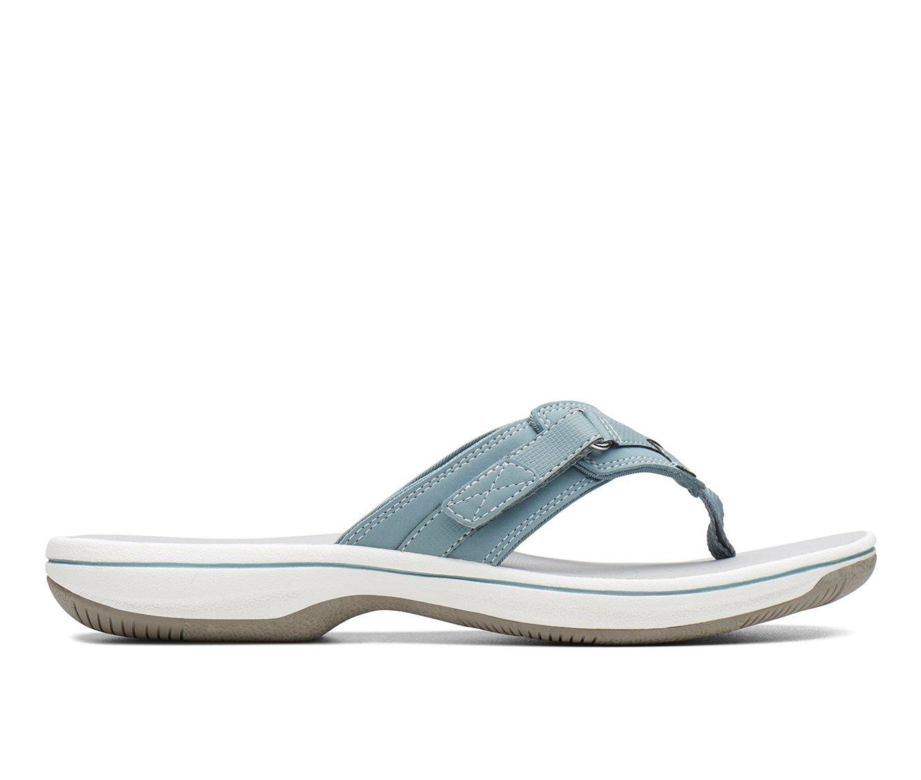 Women's Clarks Breeze Sea Flip-Flops | Shoe Carnival