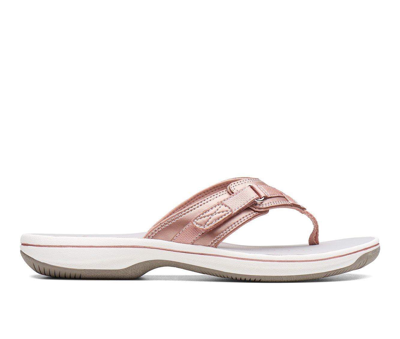 Women's Clarks Breeze Sea Flip-Flops | Shoe Carnival