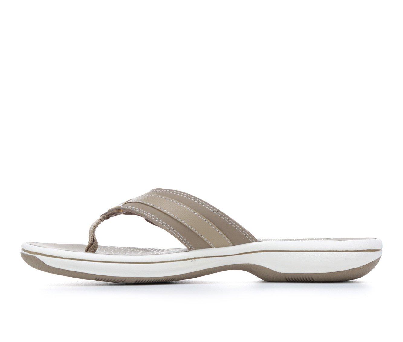 Women's Clarks Breeze Sea Flip-Flops | Shoe Carnival