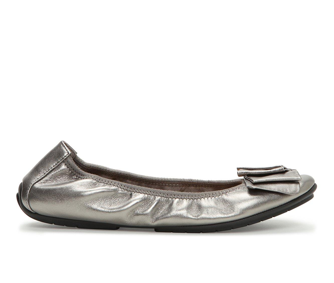 Women's Me Too Lilyana Flats