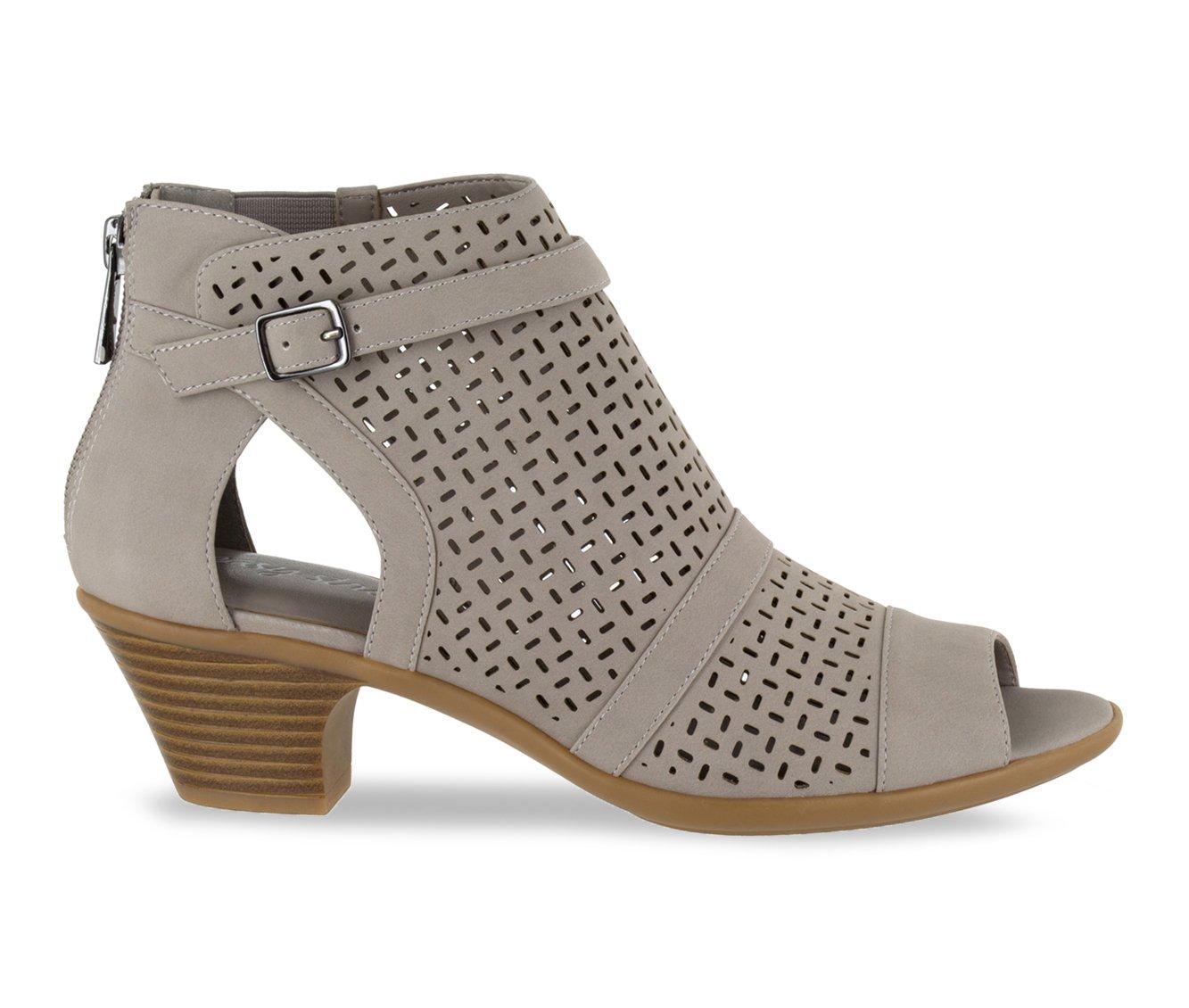 Women's Easy Street Carrigan Booties