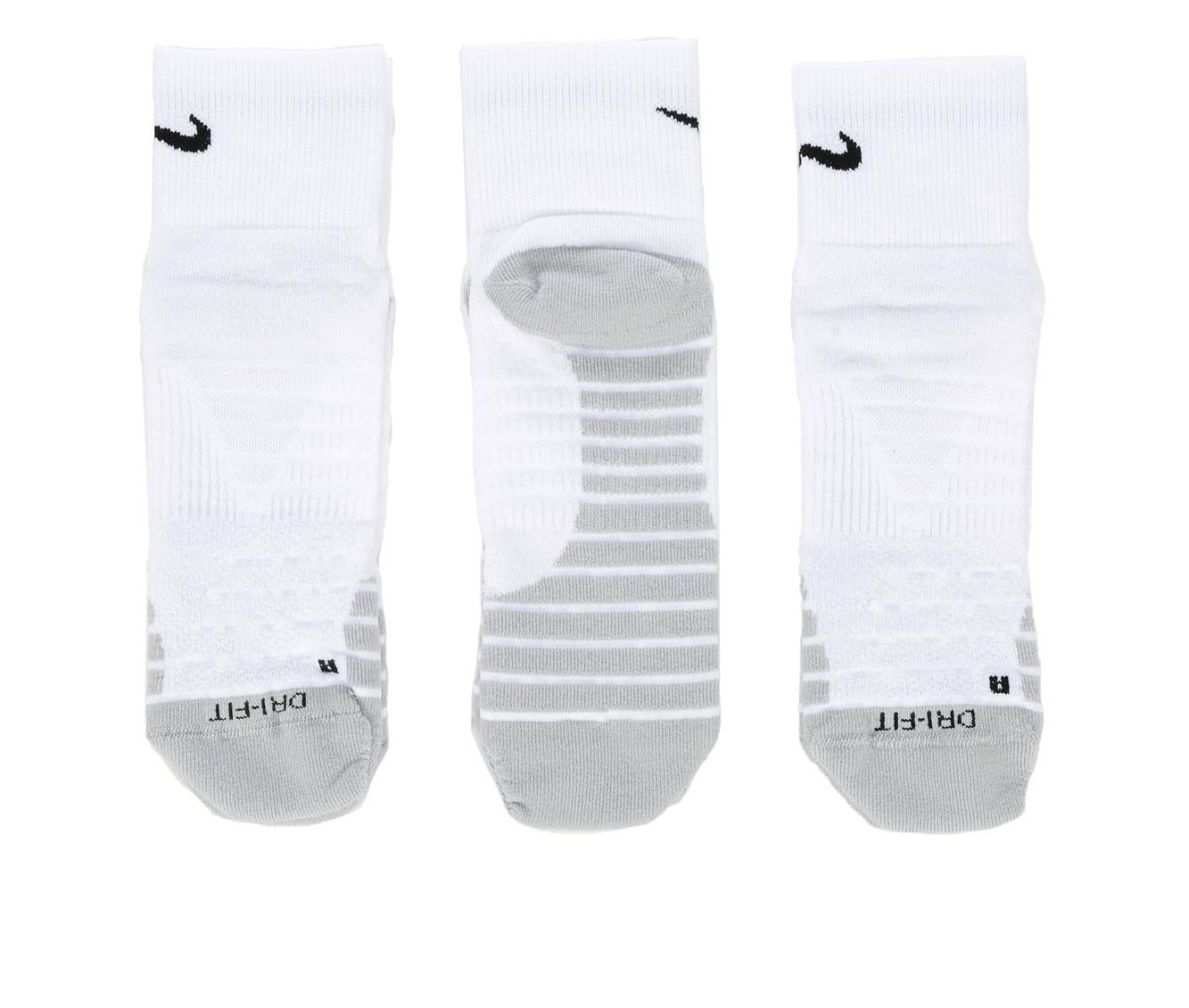 Nike 3 Pair Everyday Max Cushioned Ankle Socks | Shoe Carnival