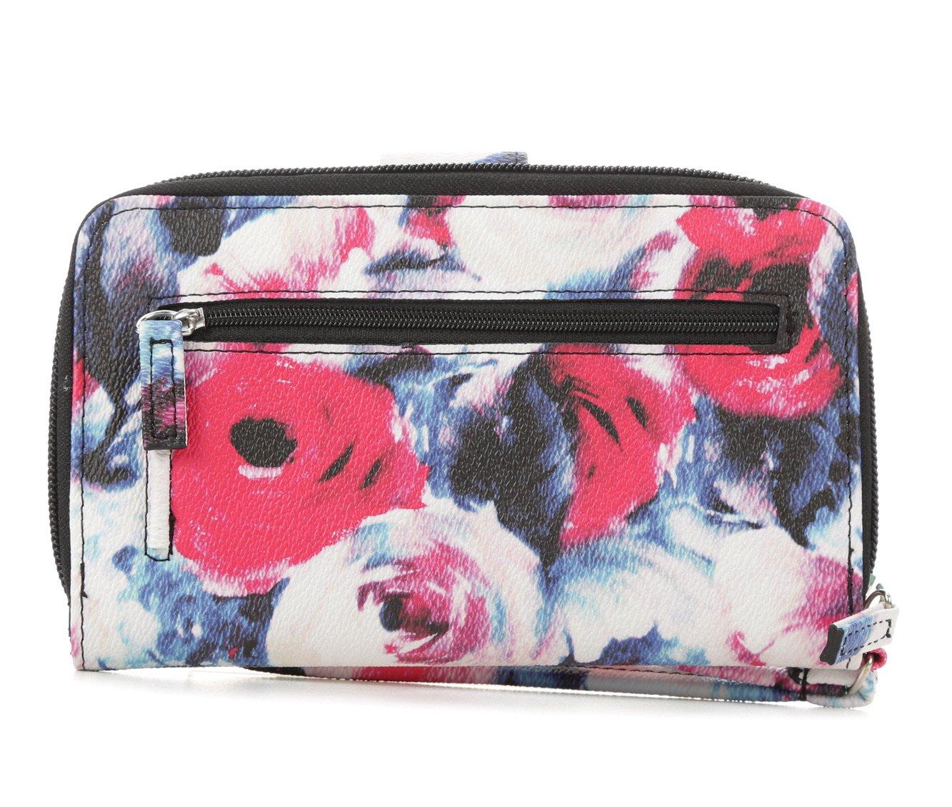 Mundi/Westport Corp. Amazing All in One Frenchie Wristlet