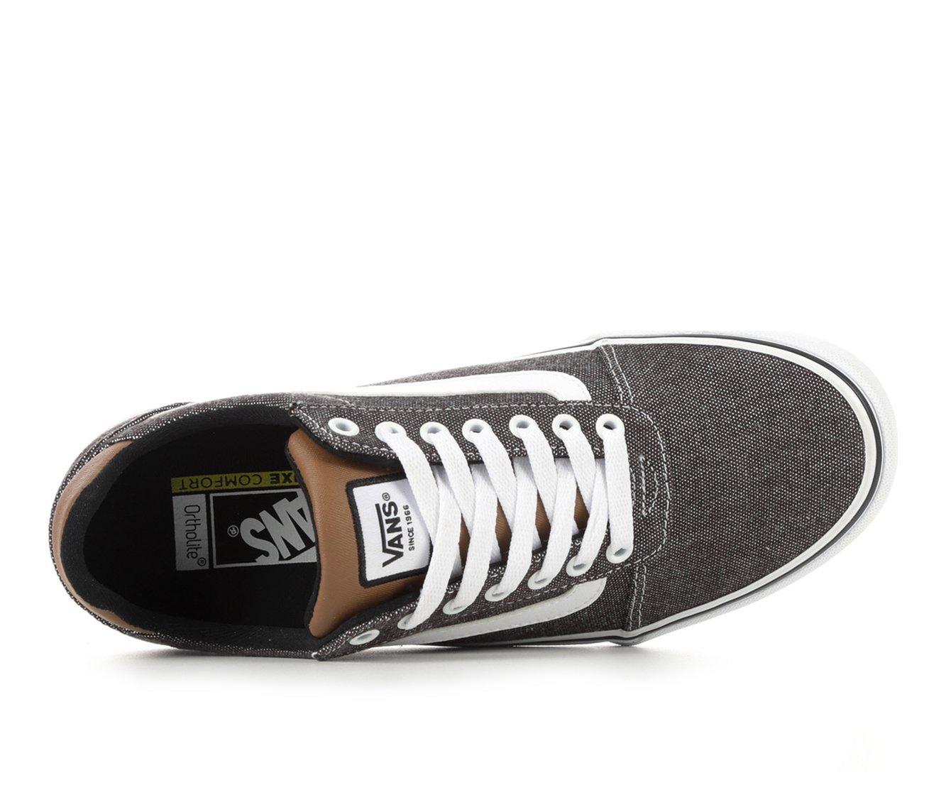 Men's Vans Ward Deluxe Skate Shoes