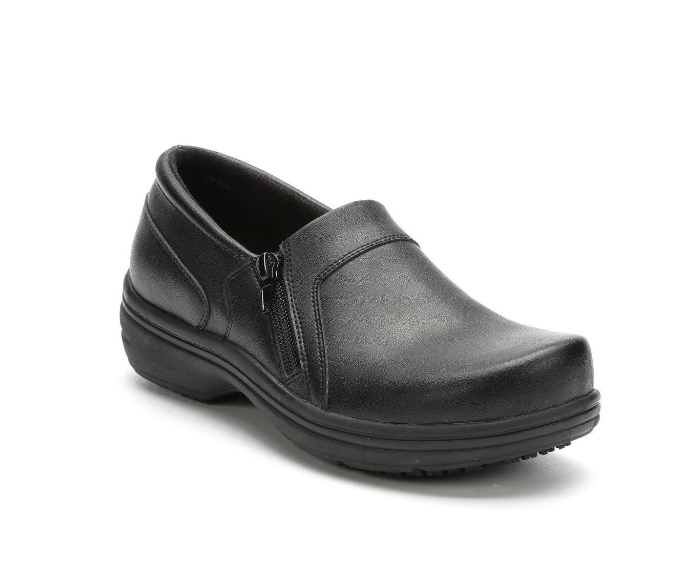 Women's Easy Works by Easy Street Bentley Slip-Resistant Clogs