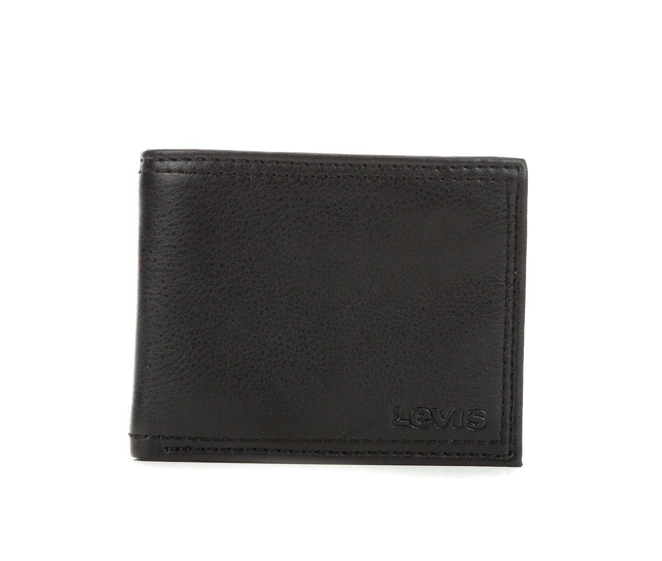 Levi's Accessories RFID Traveler Wallet w/Interior Zipper