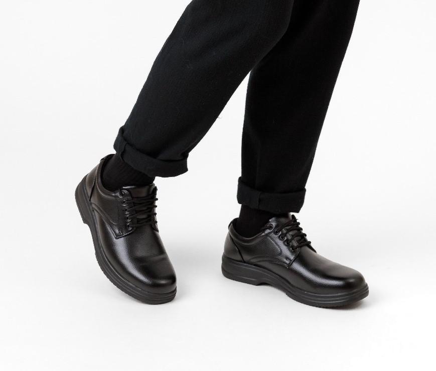 Men's Deer Stags Service Slip-Resistant Dress Shoes