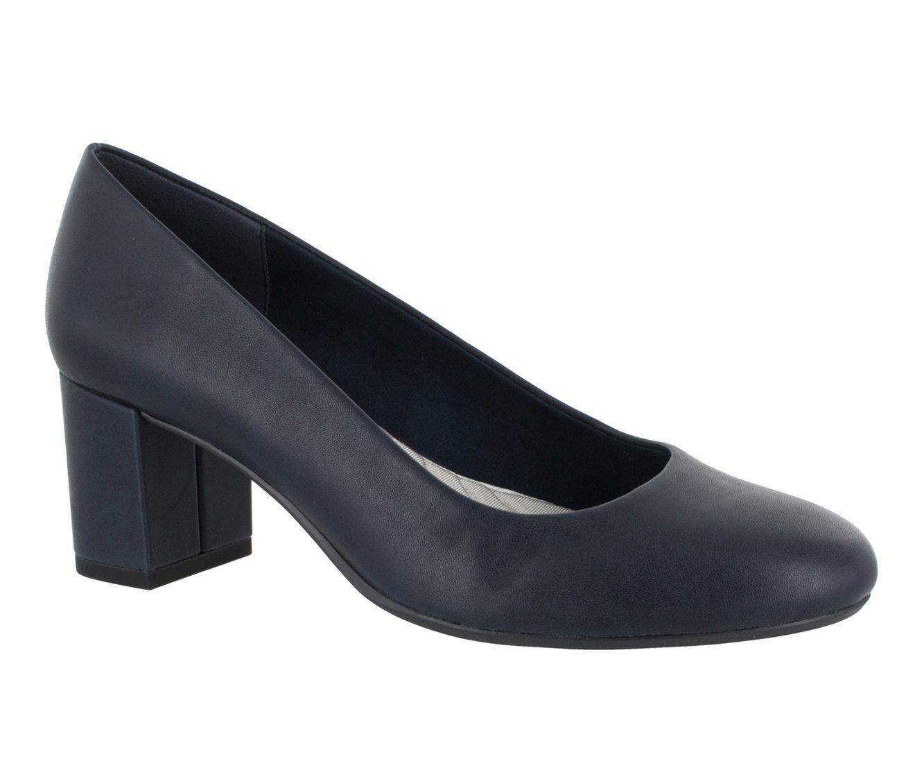 Women's Easy Street Proper Pumps