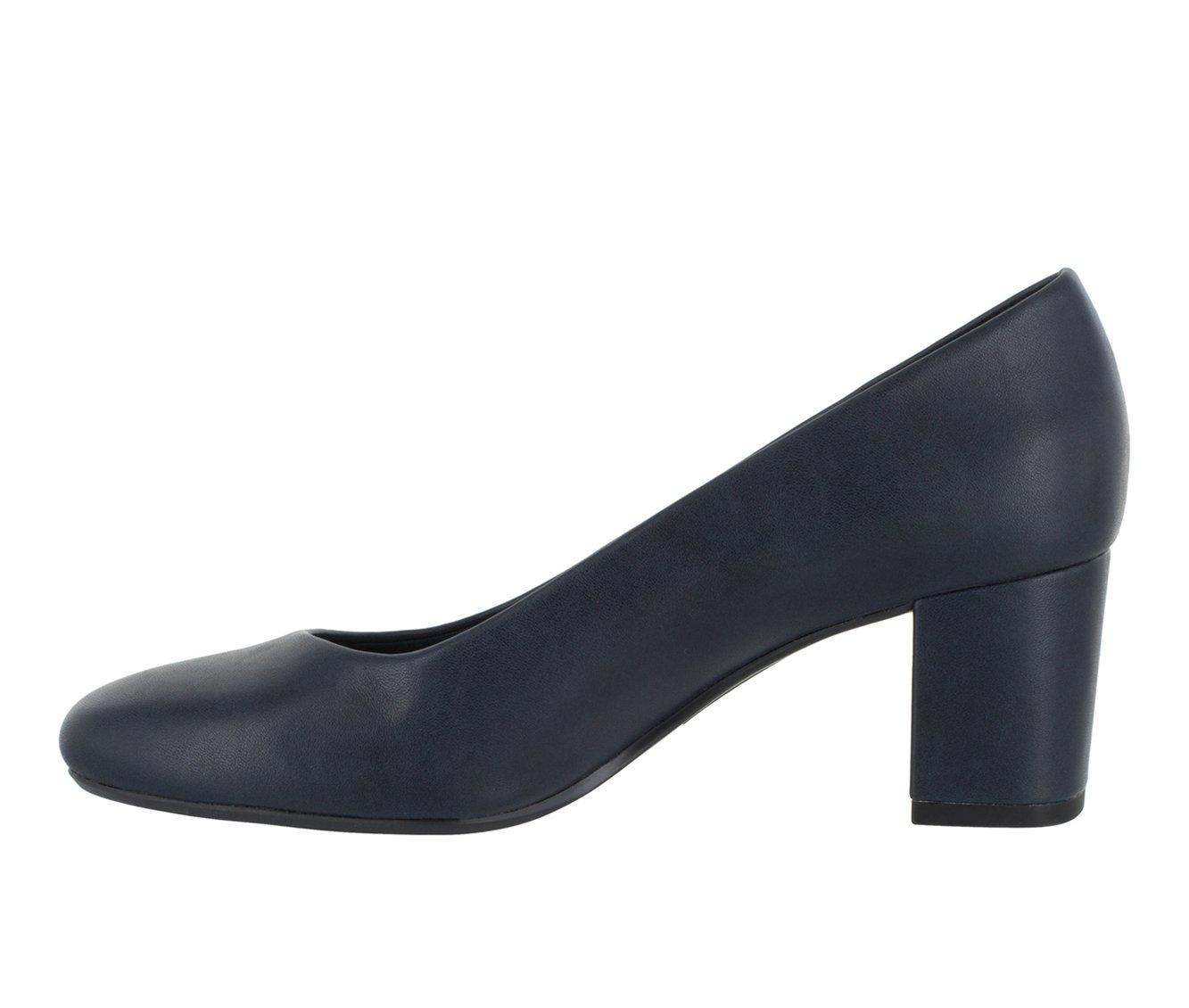 Women's Easy Street Proper Pumps