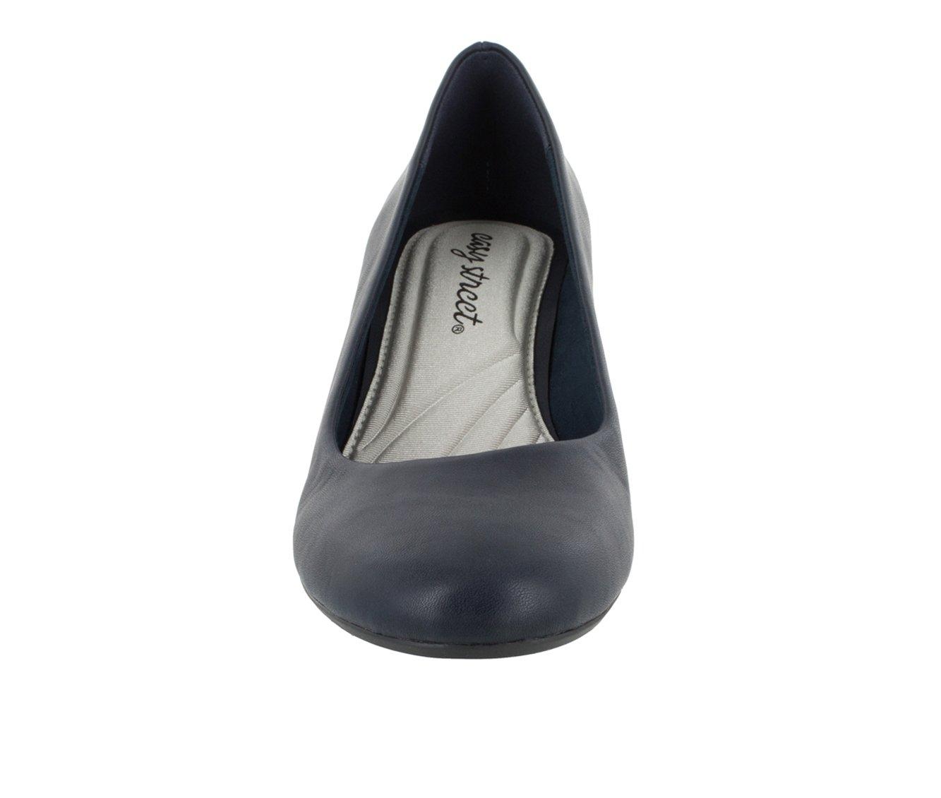 Women's Easy Street Proper Pumps