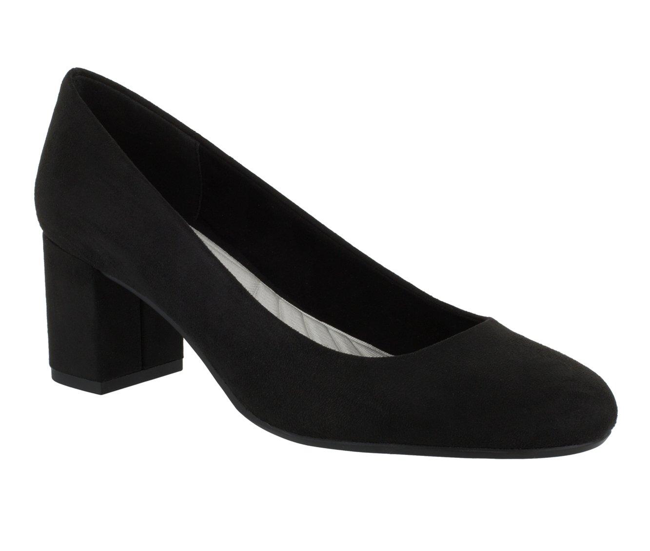 Women's Easy Street Proper Pumps