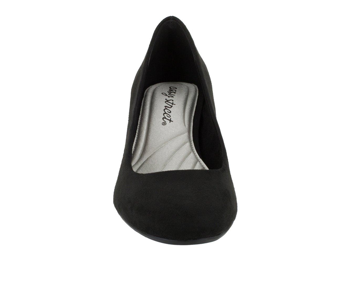 Women's Easy Street Proper Pumps