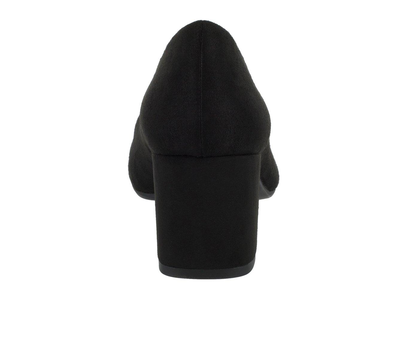 Women's Easy Street Proper Pumps