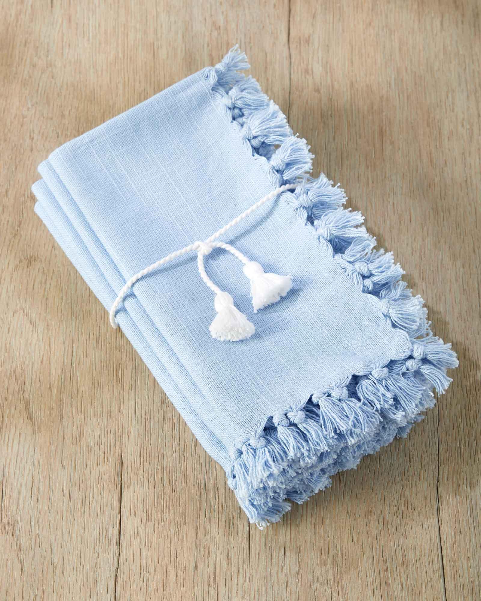 8 “Hydrangea” color Fasano Napkins