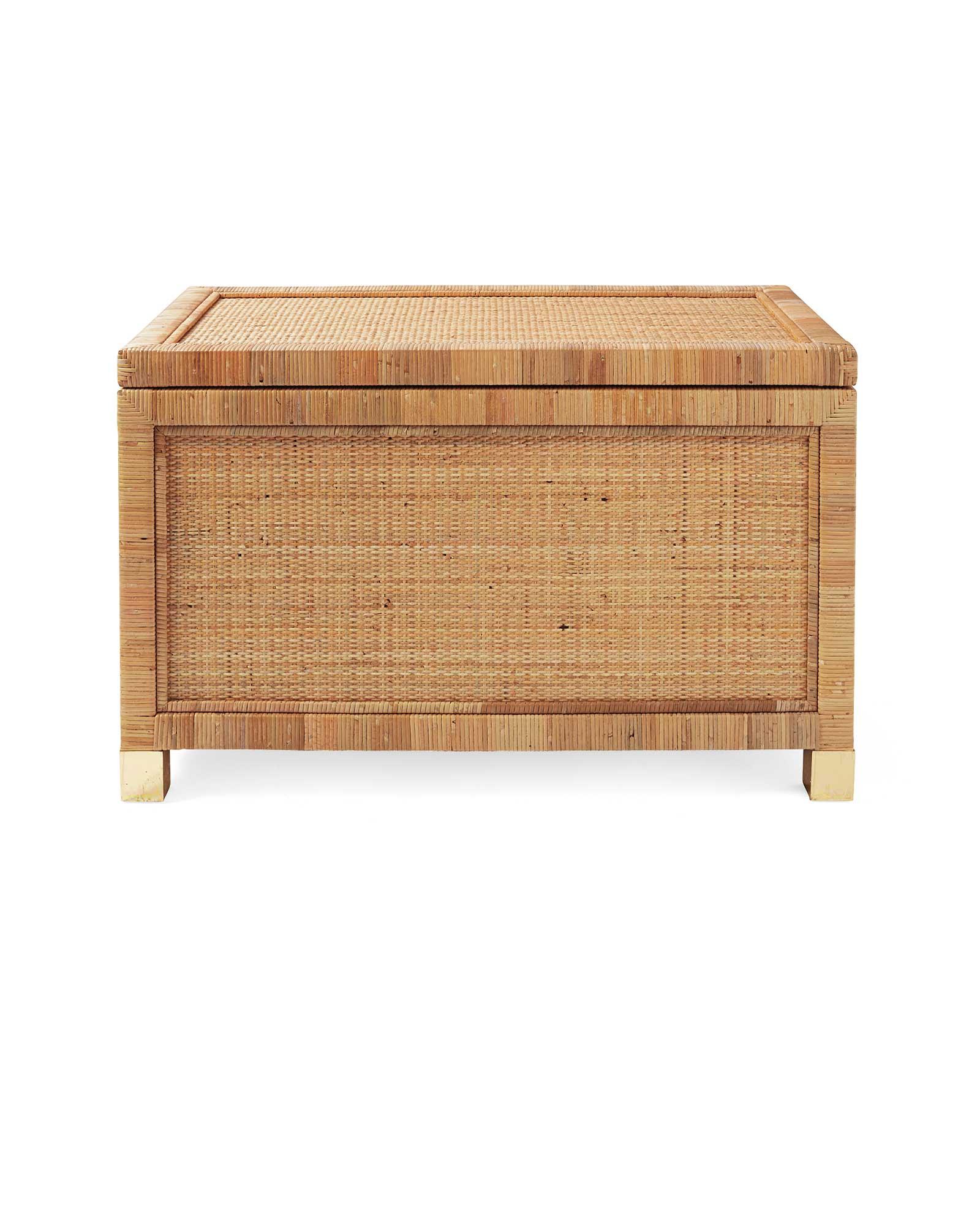 Woven storage clearance trunk