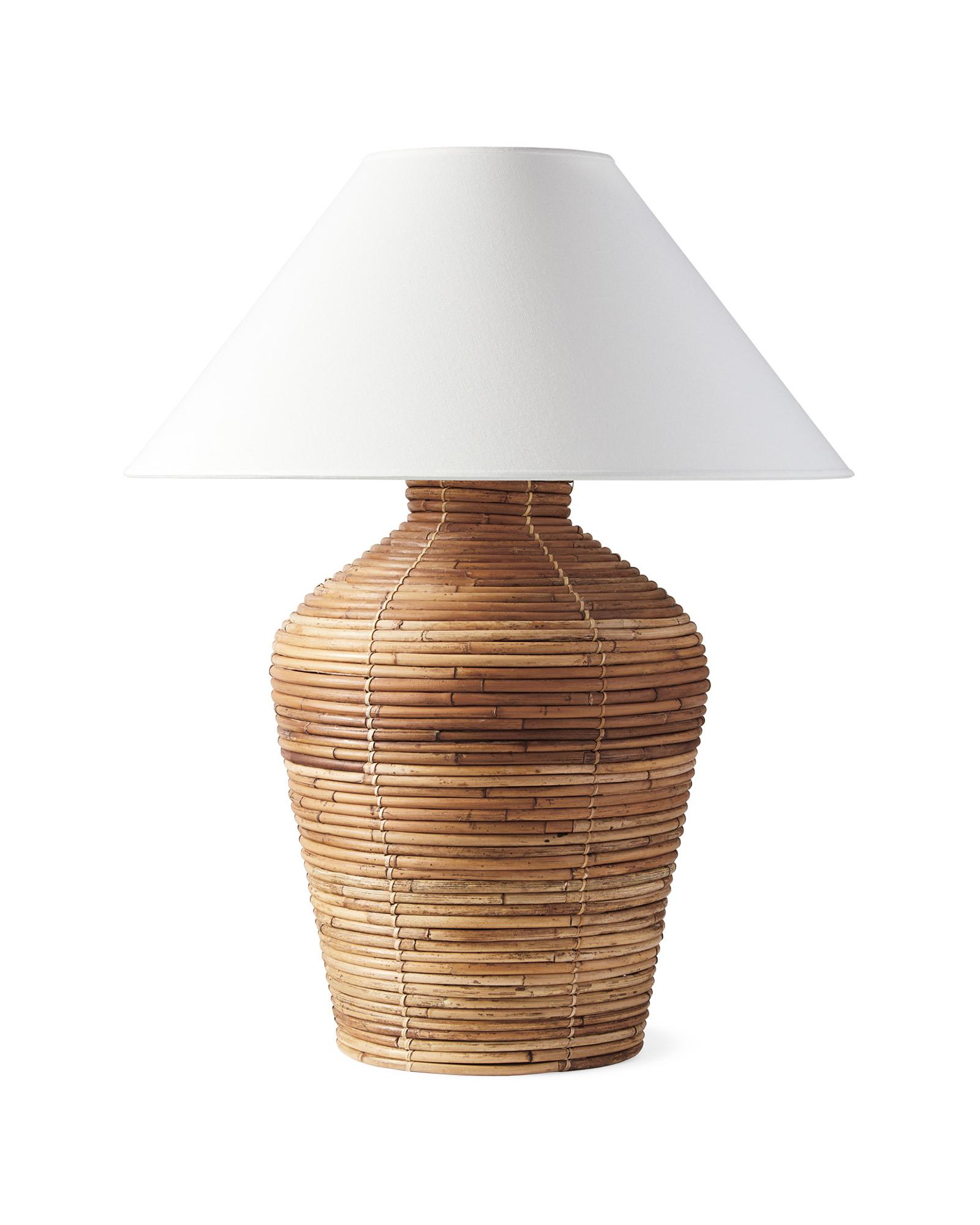 Wicker base hot sale table lamp