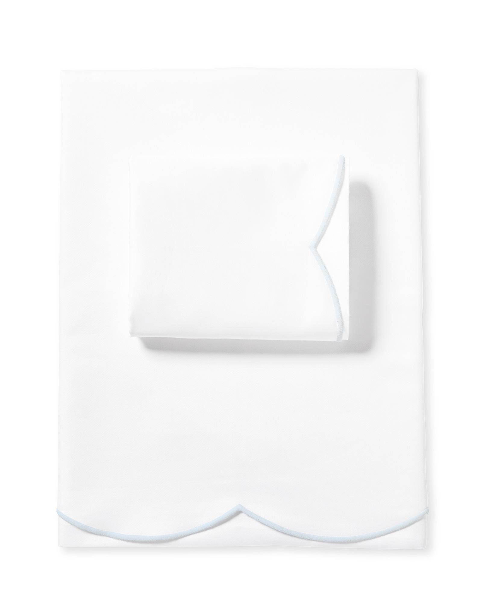 Serena & Lily | Scallop Sateen Sheet Set