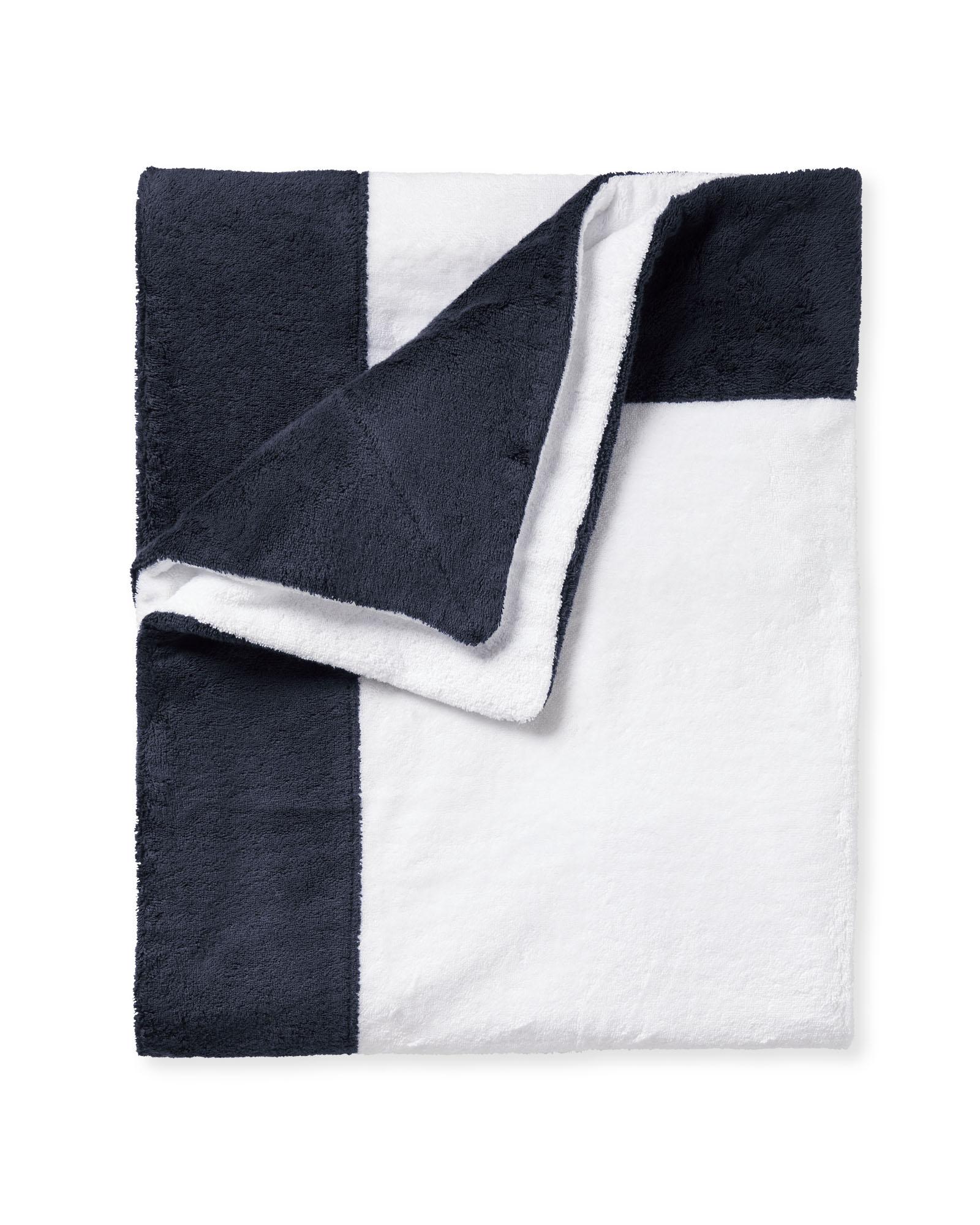 Black and white online beach blanket