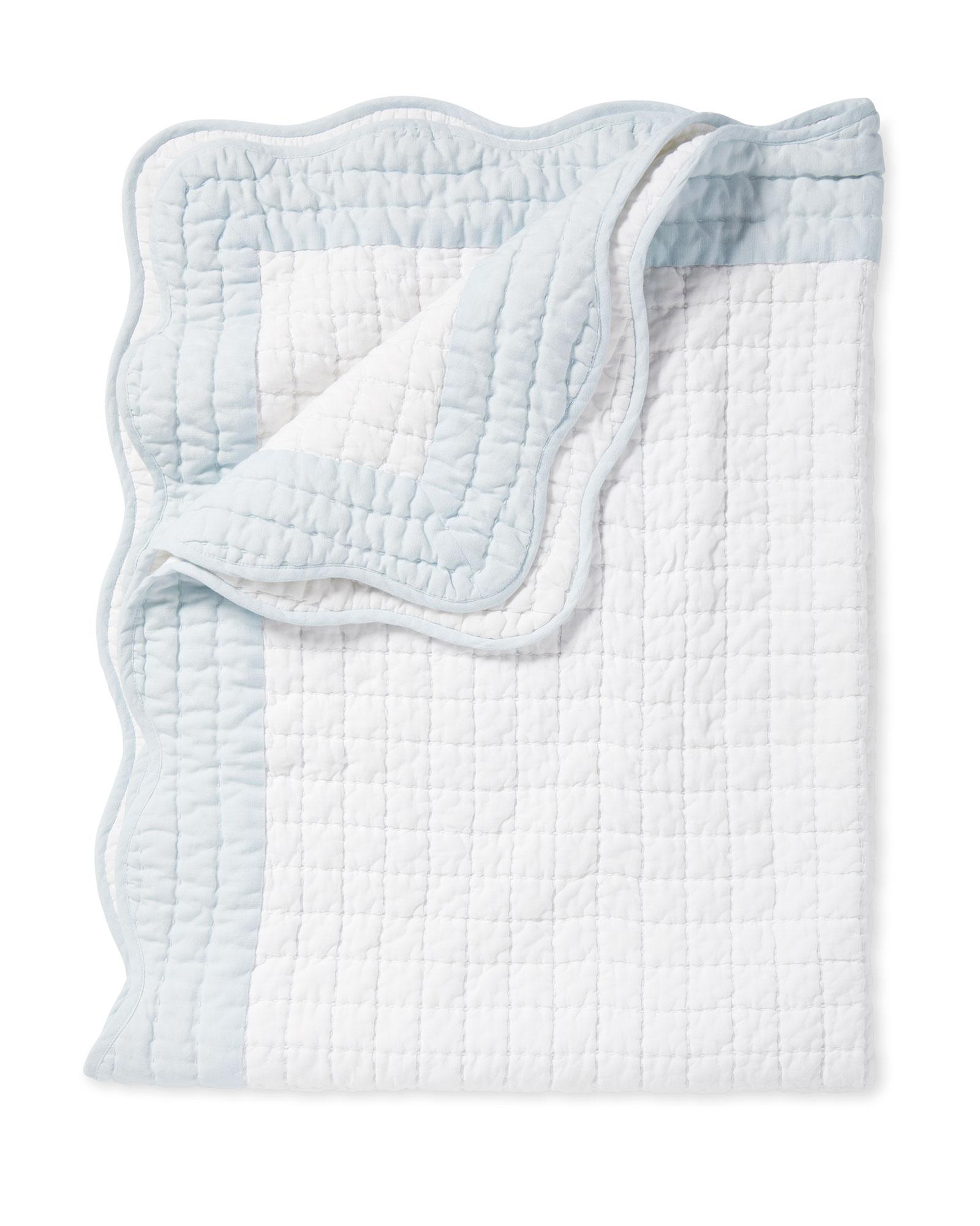 Pair of Amelia Scallop Hand Towels, White/Sky Blue