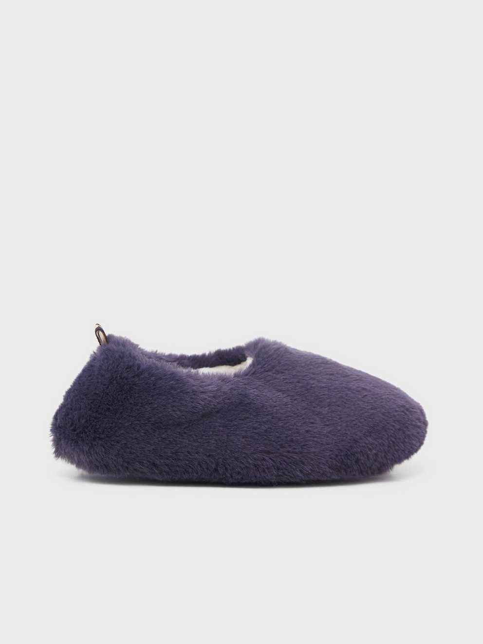 Faux Fur Closed Back Slipper