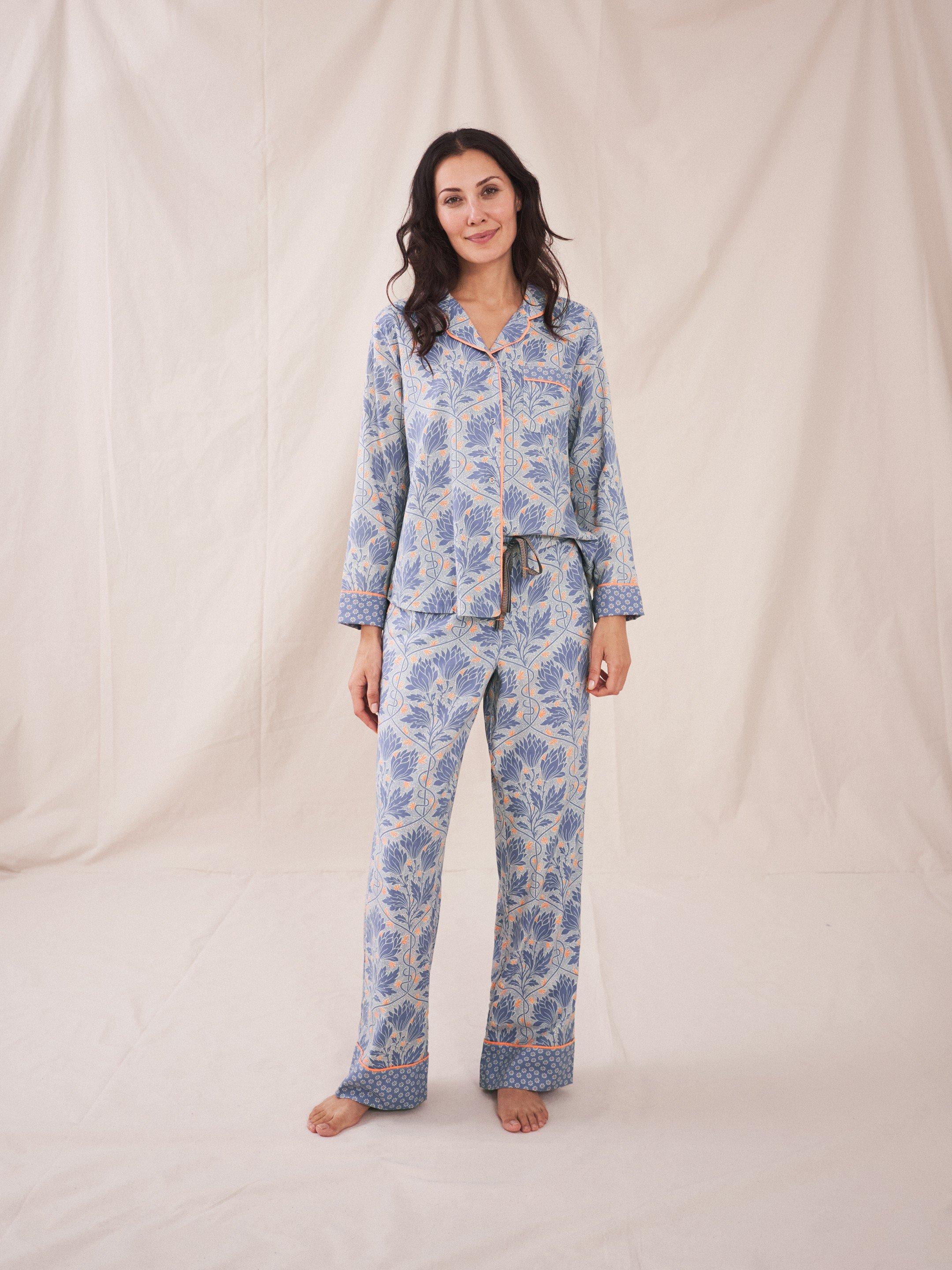 Sale Sleepwear, Discount Pyjamas and Loungewear