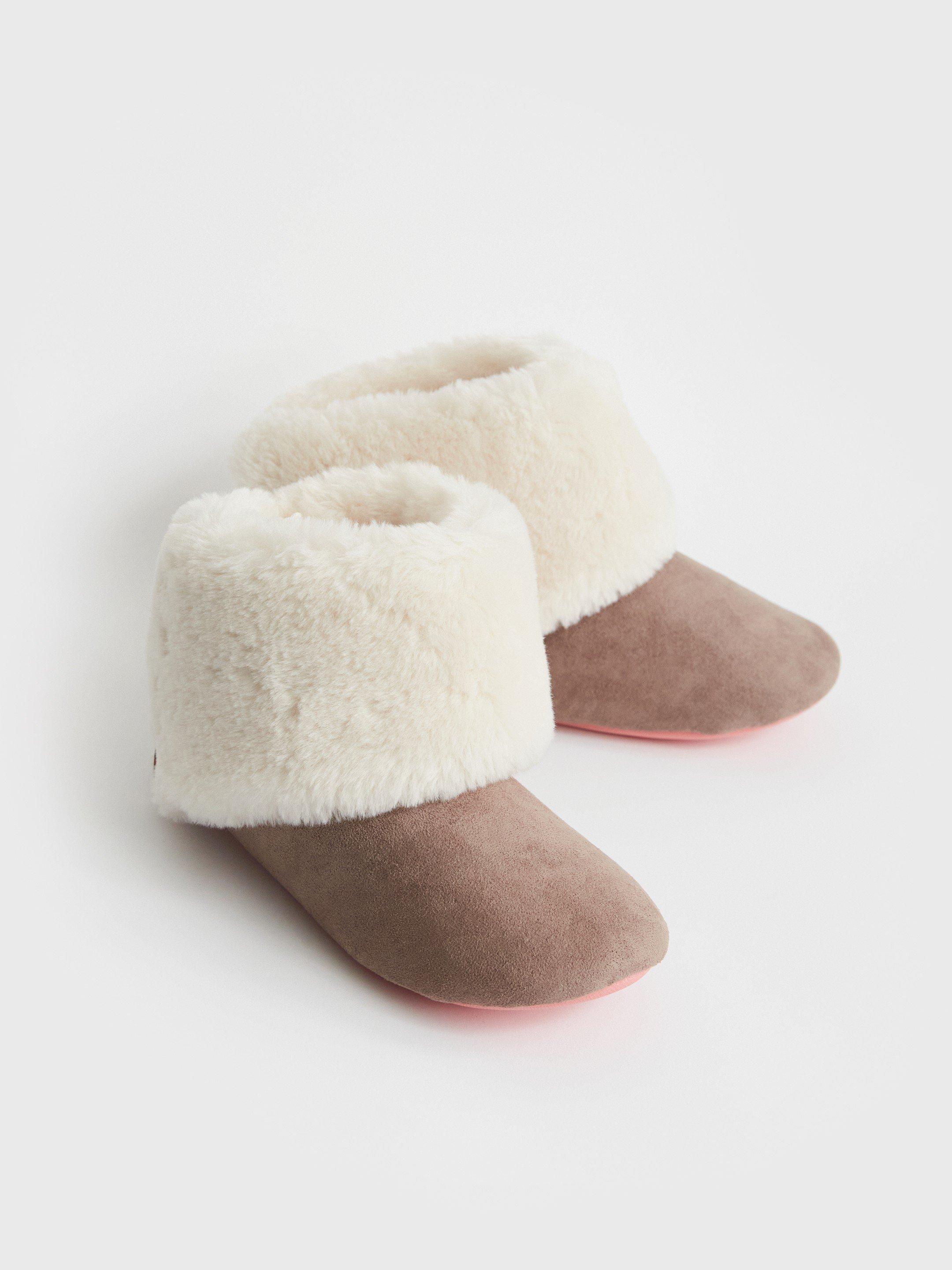 Slouchy Slipper Booties