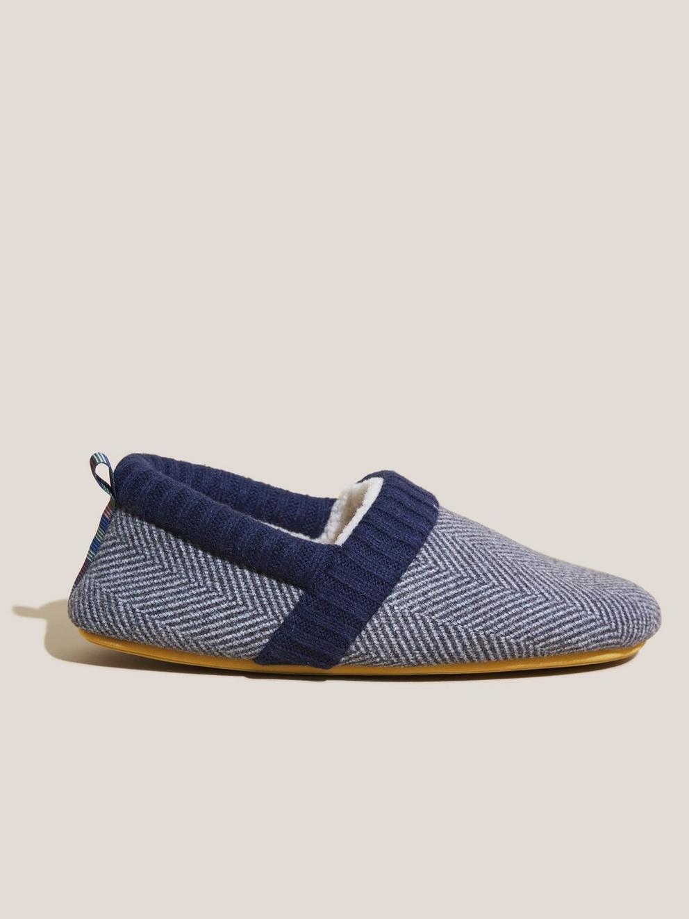 Ray Closed Back Slipper